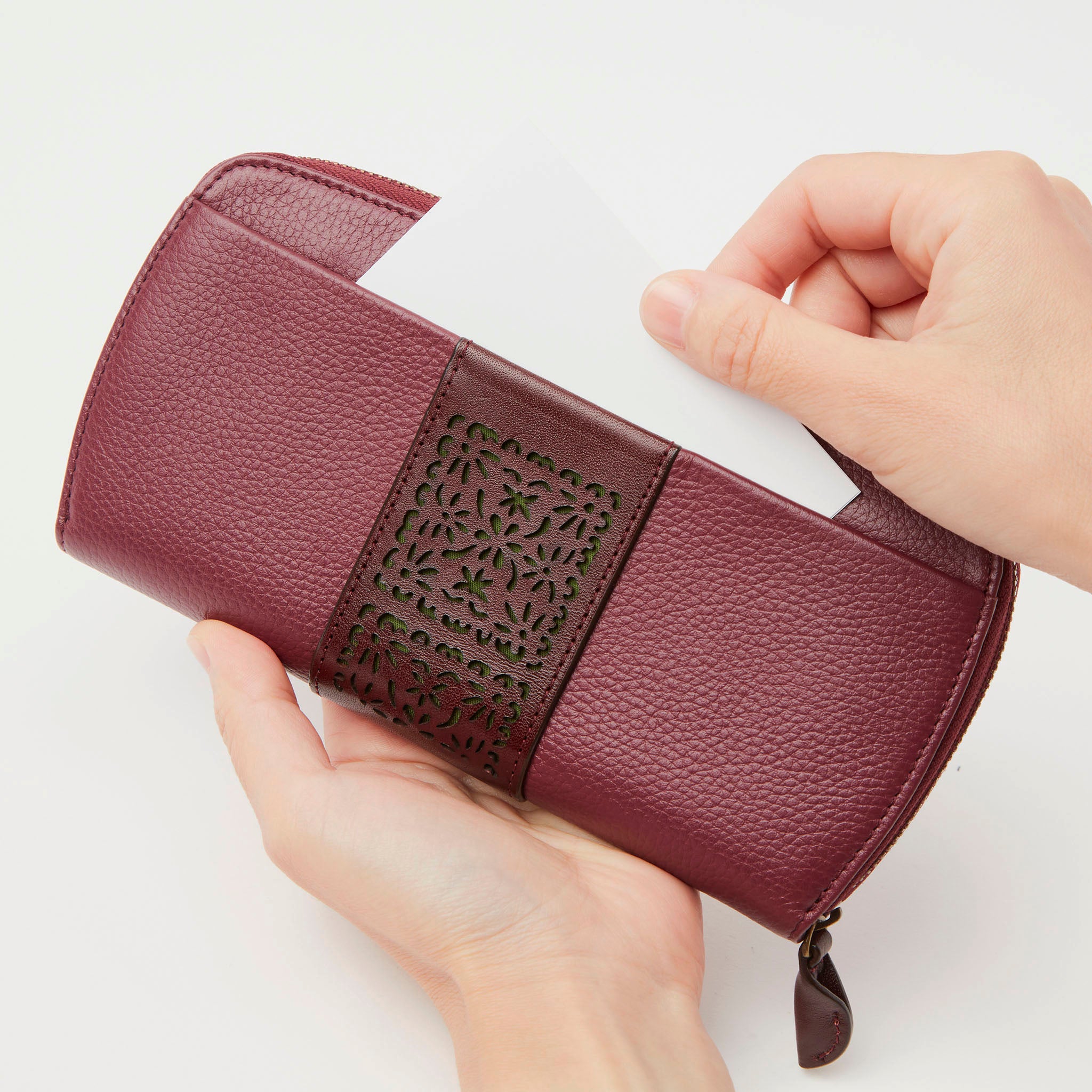 アンバール ラウンドファスナー長財布 5470582