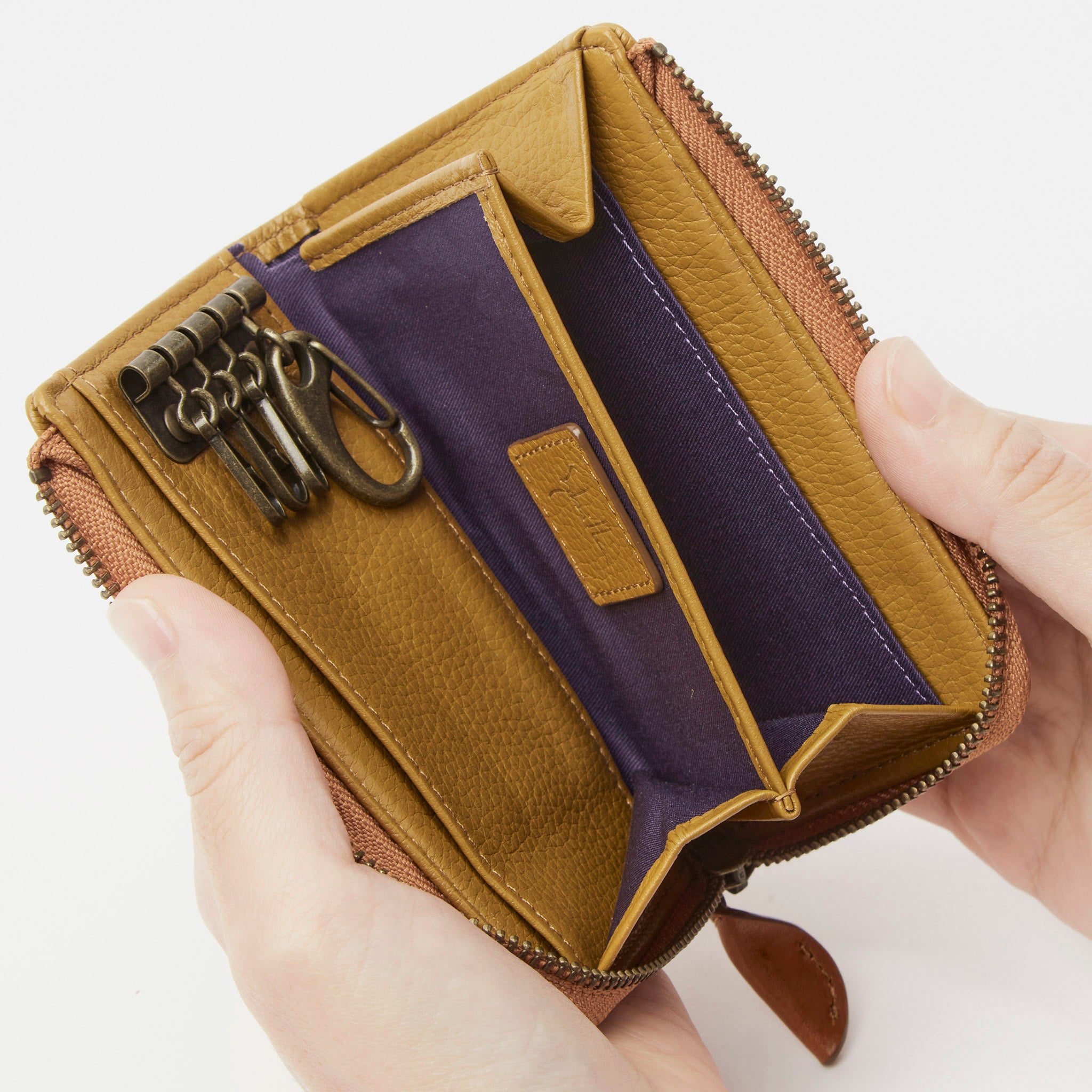 アンバール キーケース 5470584