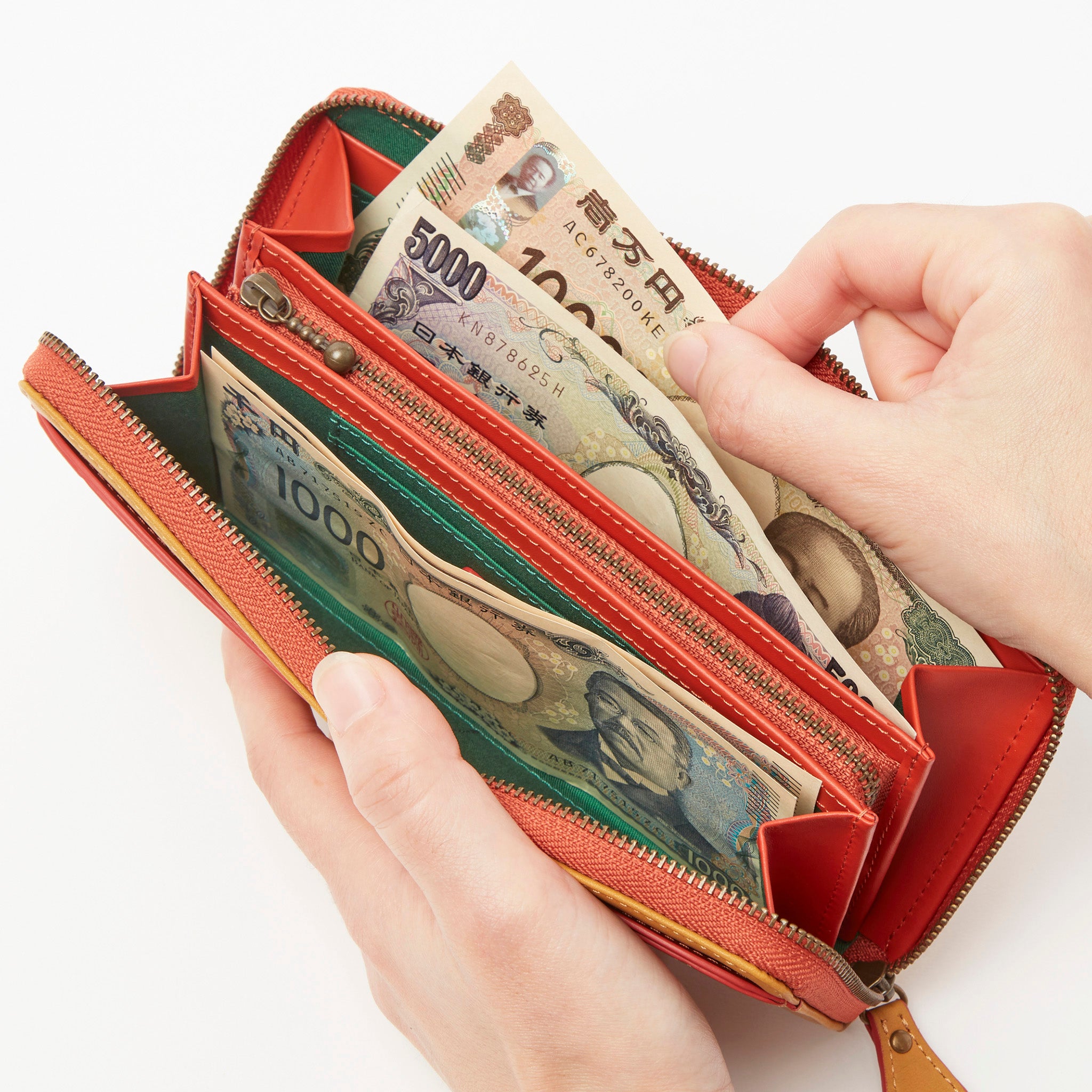 アラディノ ラウンドファスナー長財布 5470603