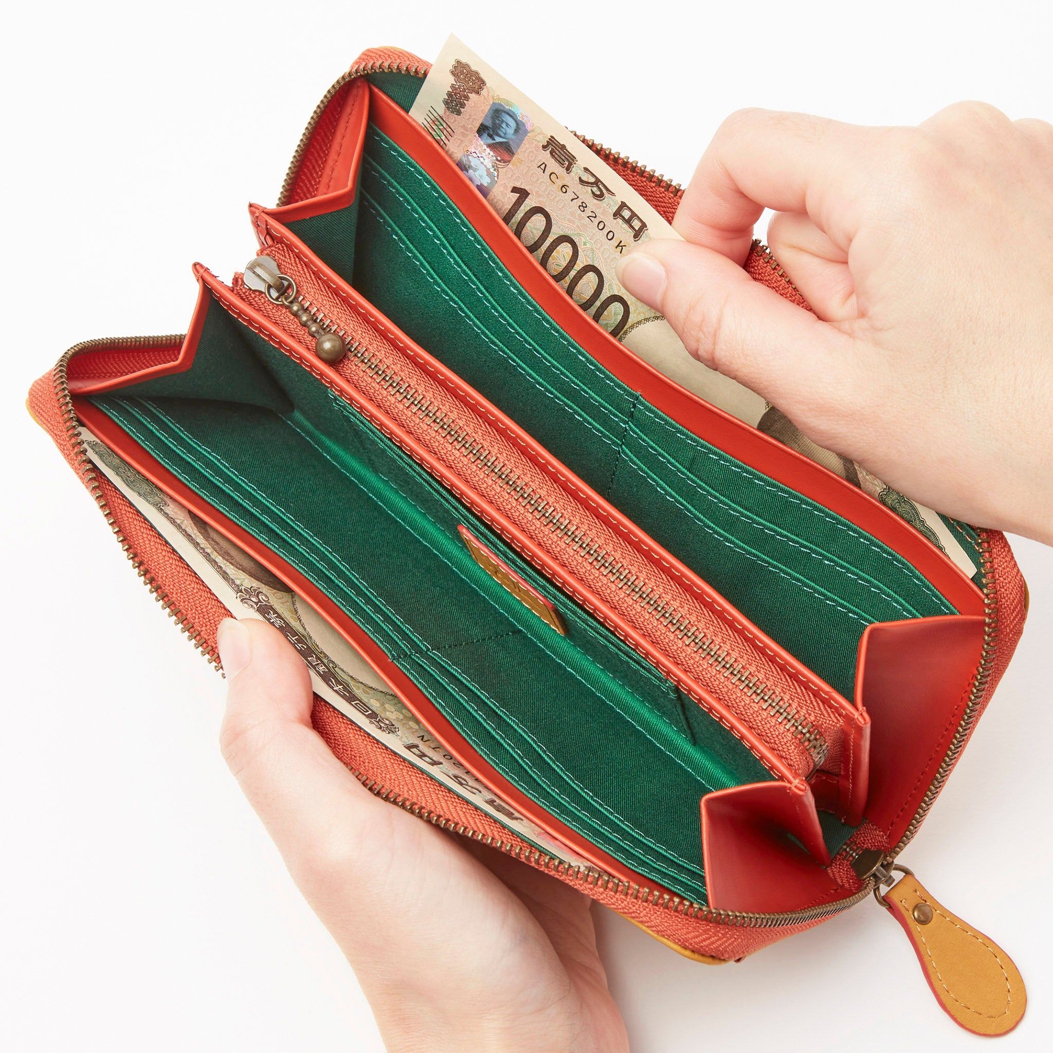 アラディノ ラウンドファスナー長財布 5470603