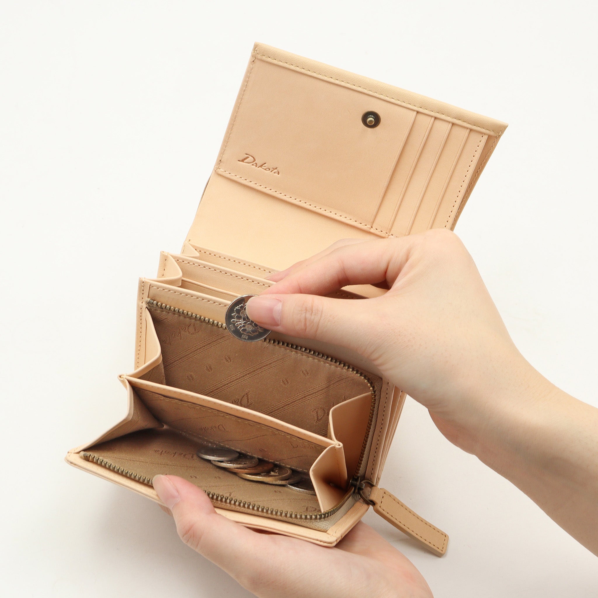 【公式WEB・一部店舗限定品】スティード 二つ折り財布 0031690