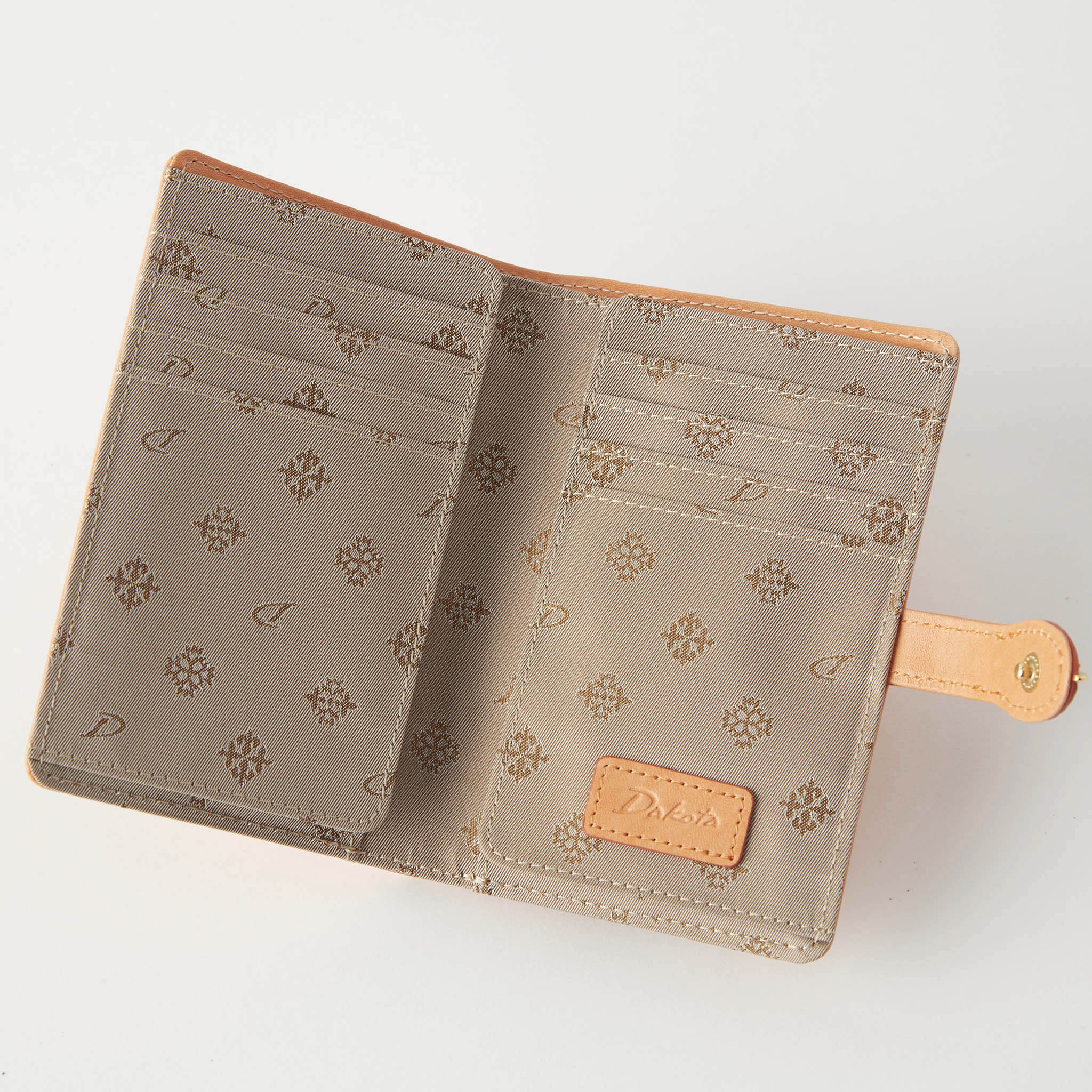 エルビエ カードケース 0031925