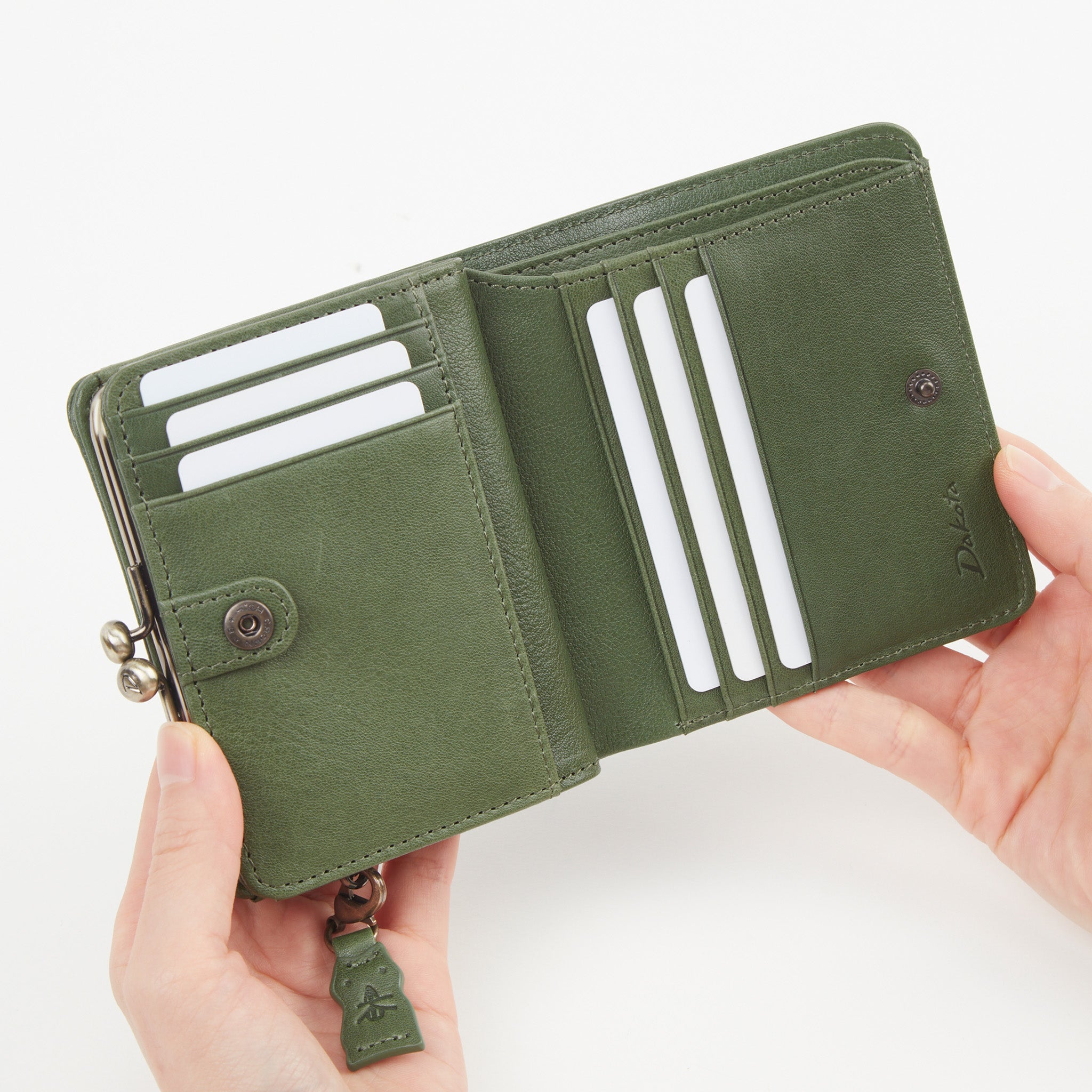 【公式WEB限定品】アニマーレ がま口二つ折り財布 0038640