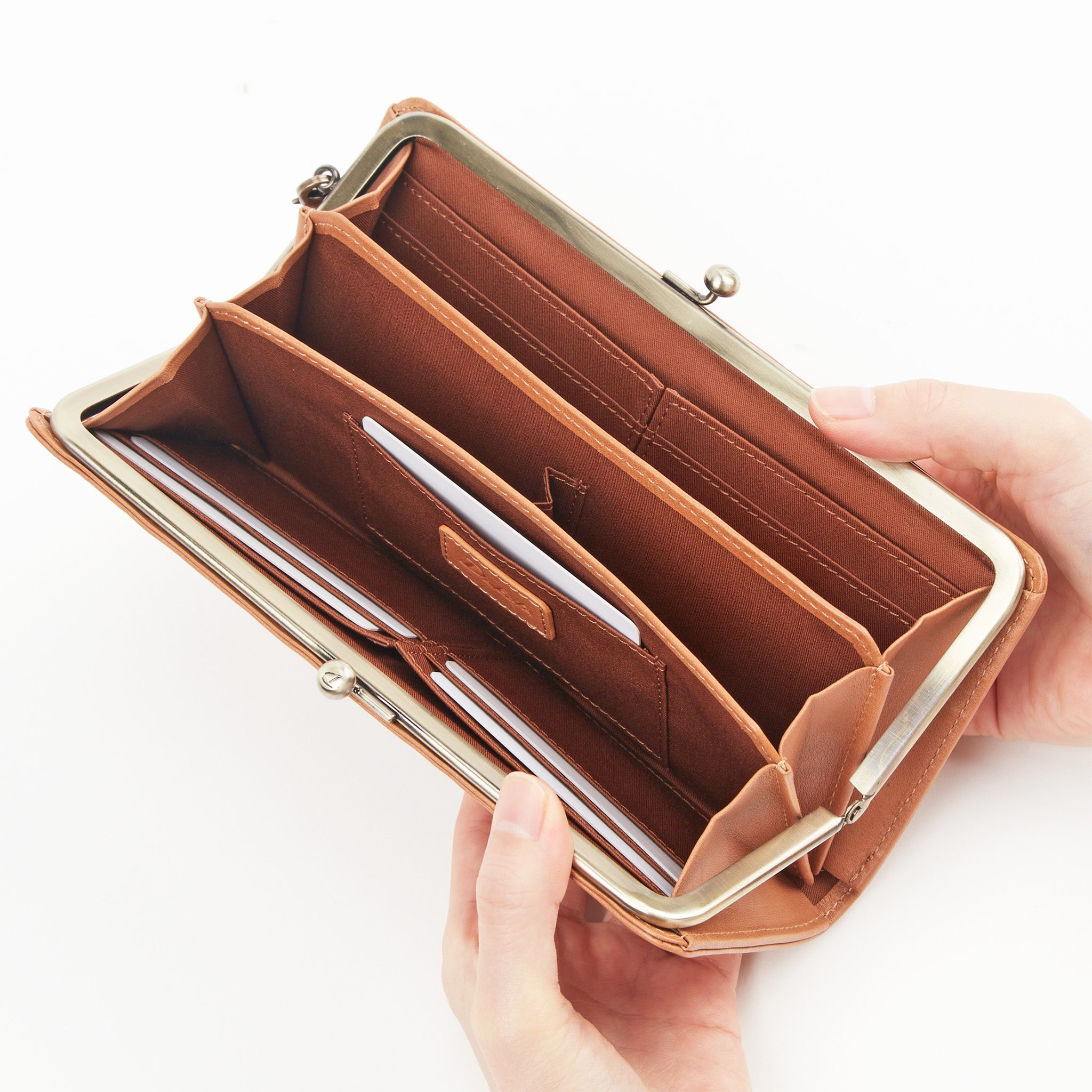 【公式WEB限定品】アニマーレ がま口長財布 0038641