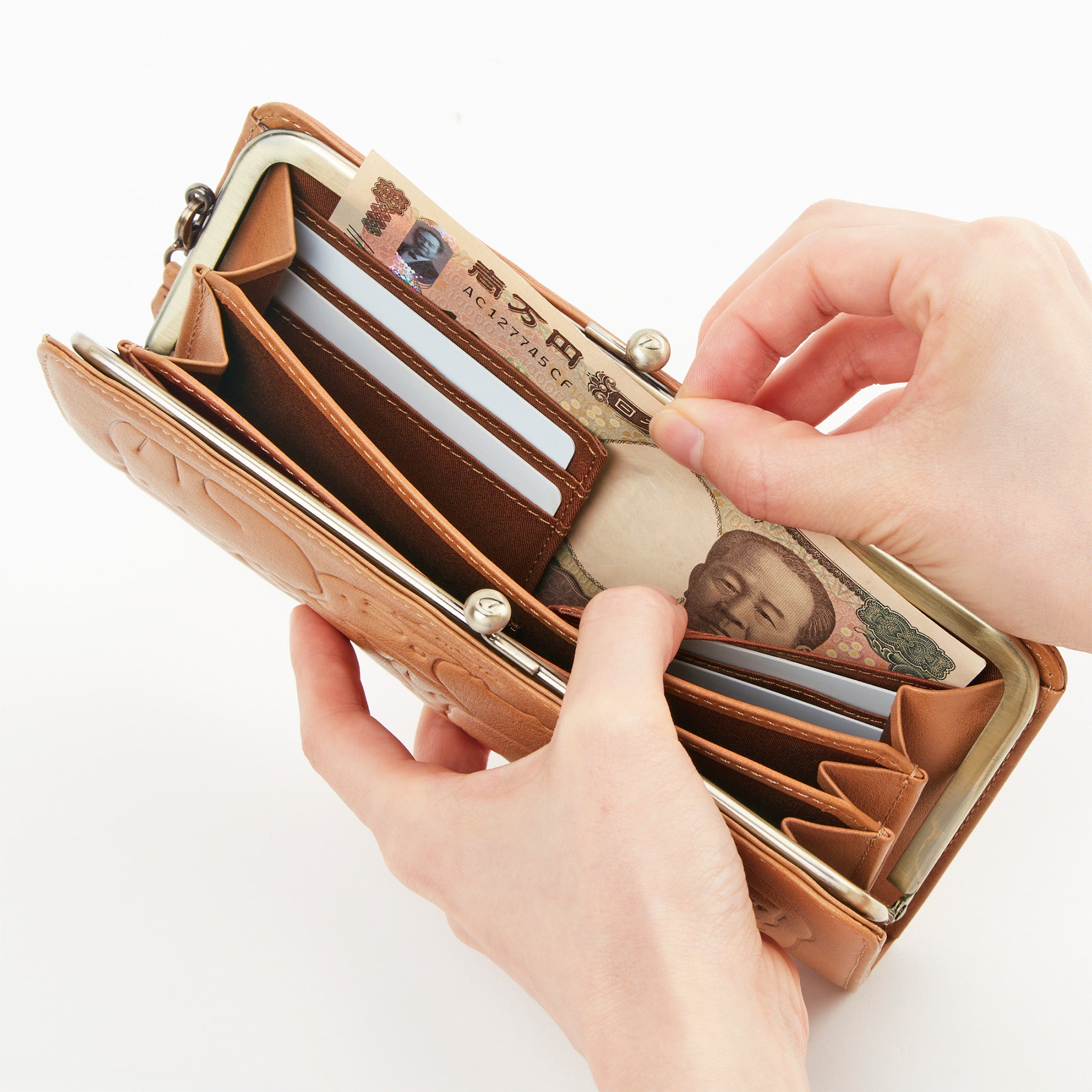 【公式WEB限定品】アニマーレ がま口長財布 0038641