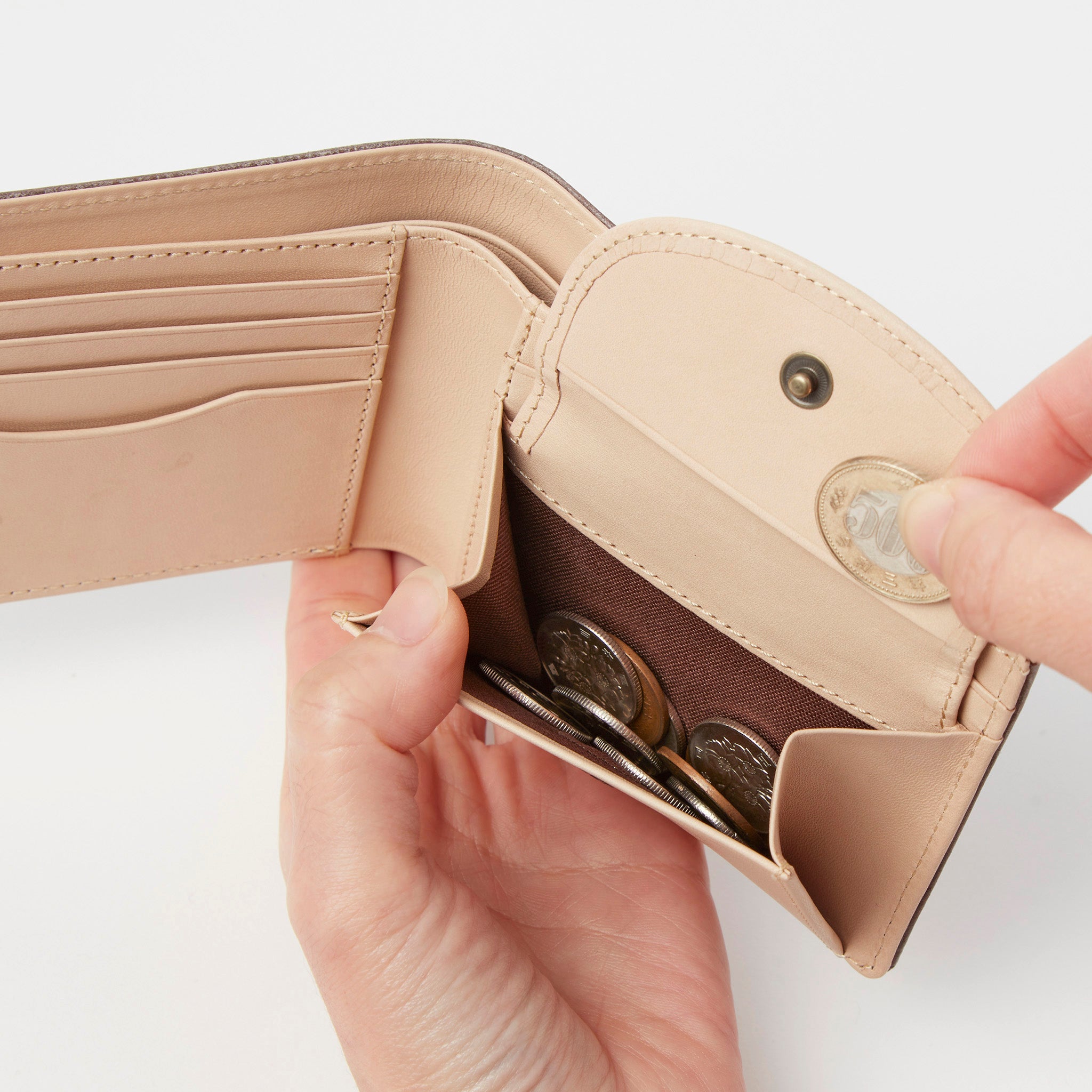 クレマ　二つ折り財布　0620130