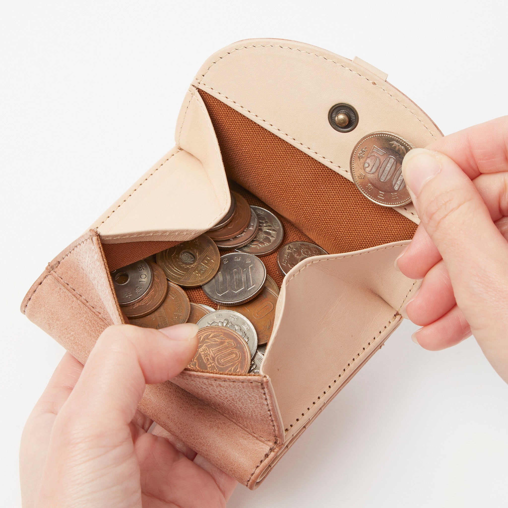 クレマ　二つ折り財布　0620131