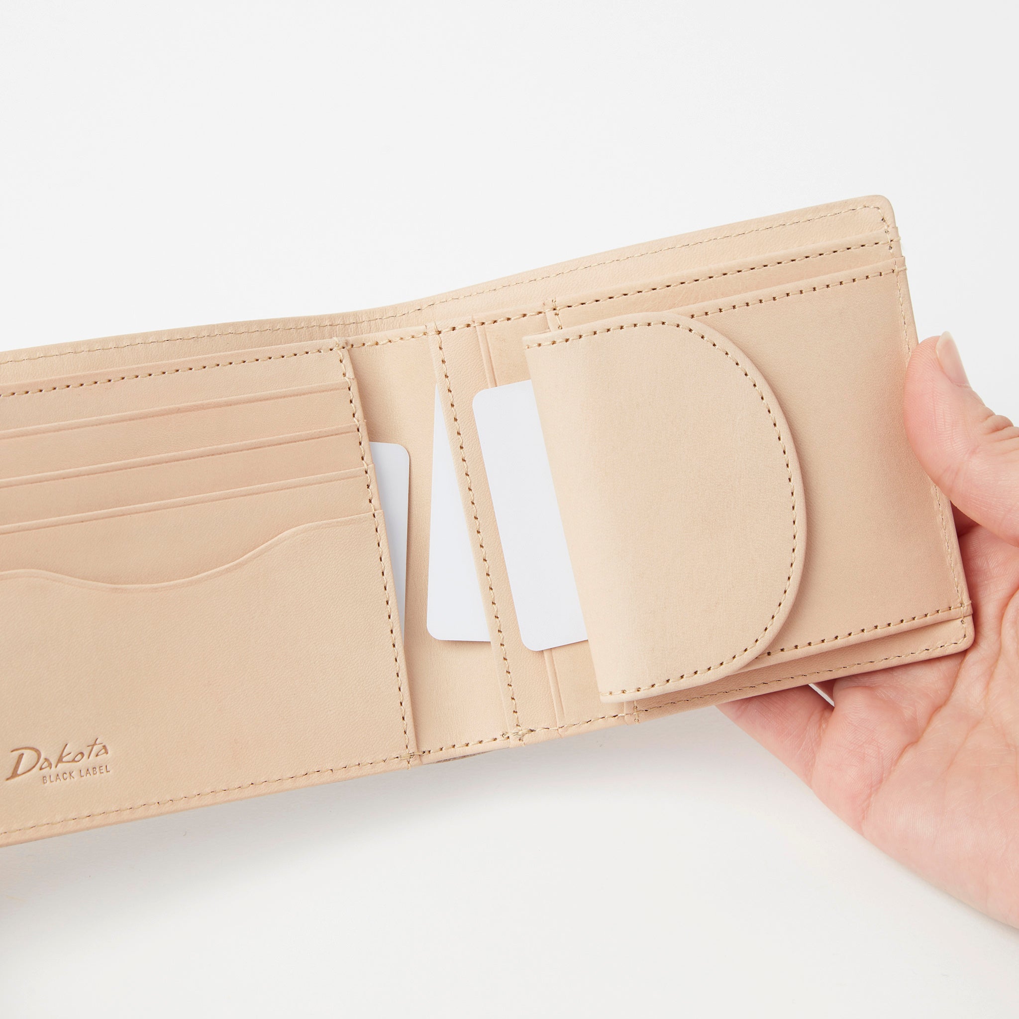 Dakota BLACK LABEL クレマ 二つ折り財布 0620133