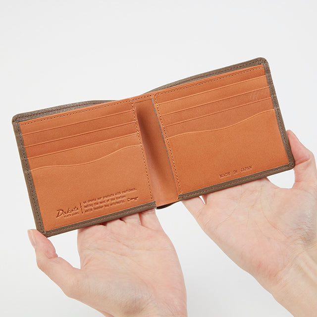 バシレウス 純札二つ折り財布 0625411