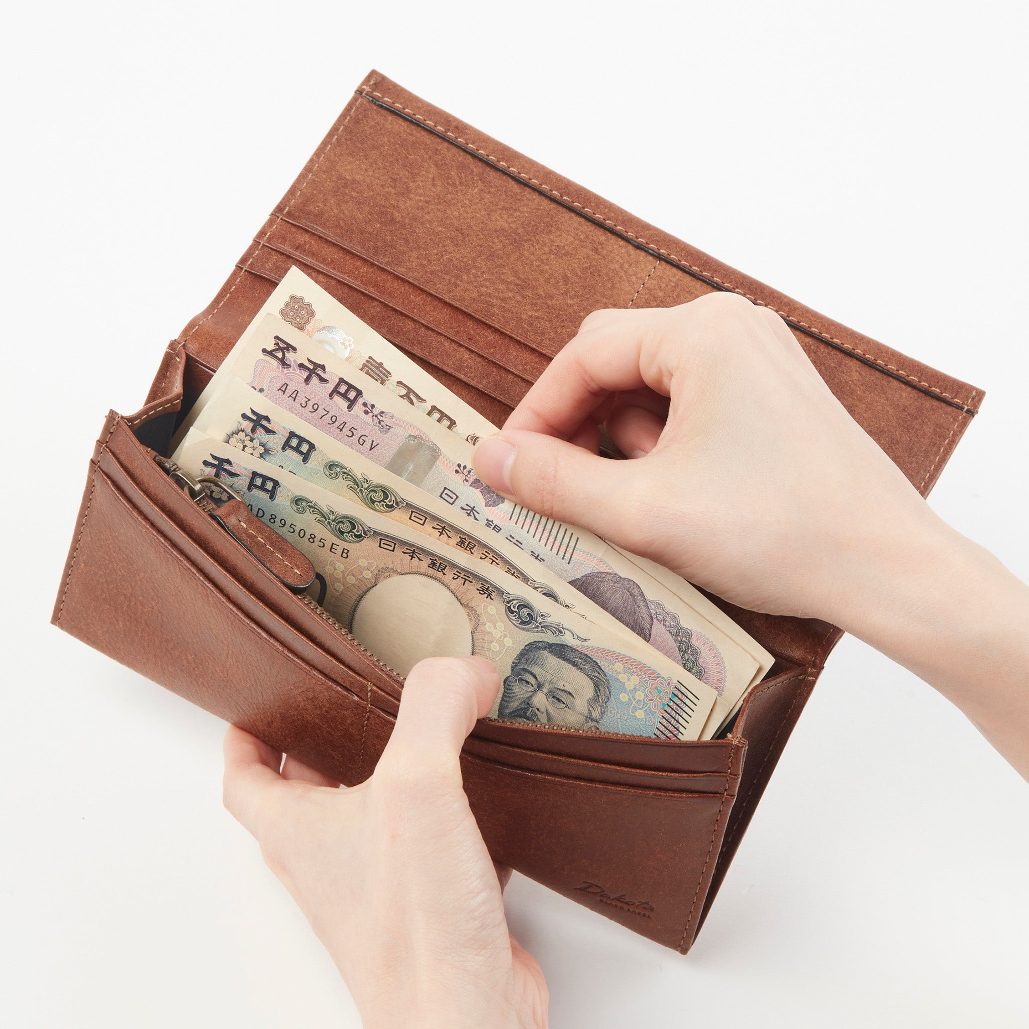 ガウディ 長財布 0626813