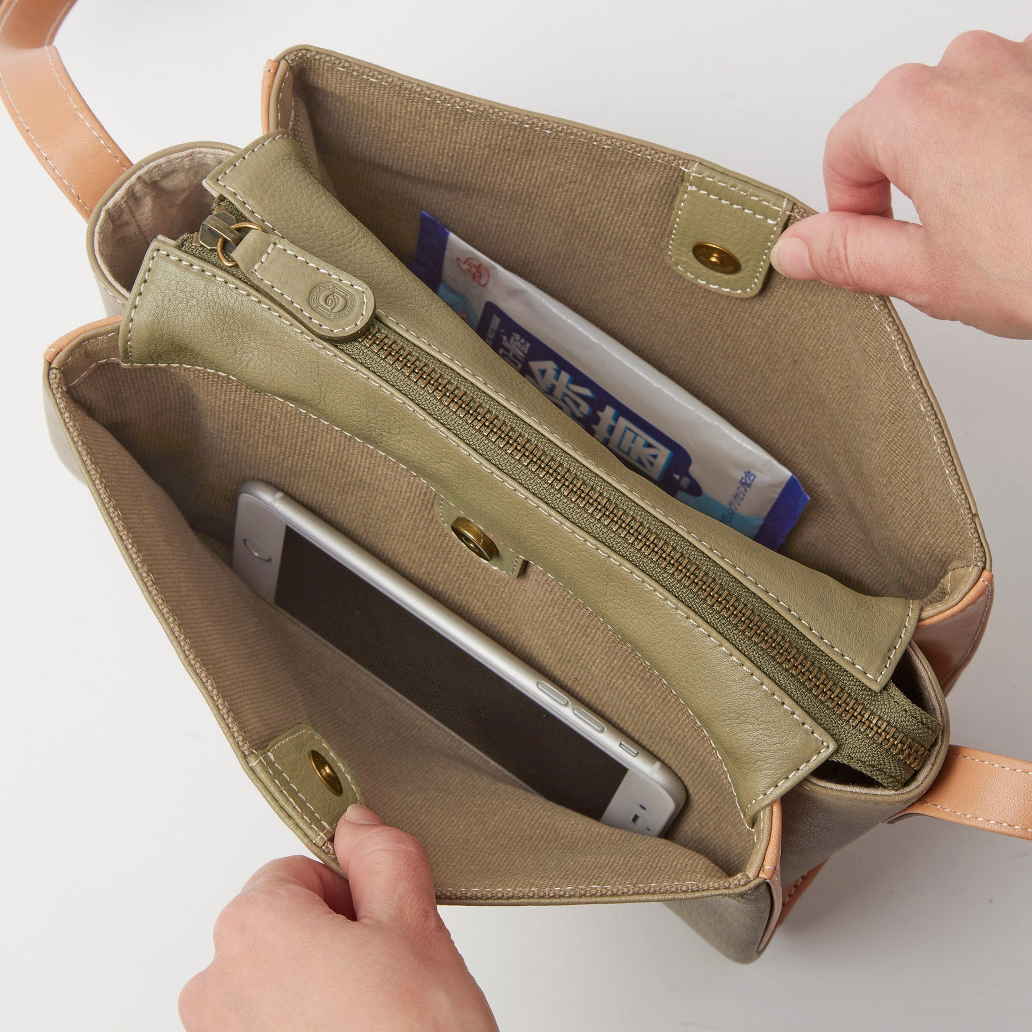 レッタンゴロ ショルダーバッグ 1034922