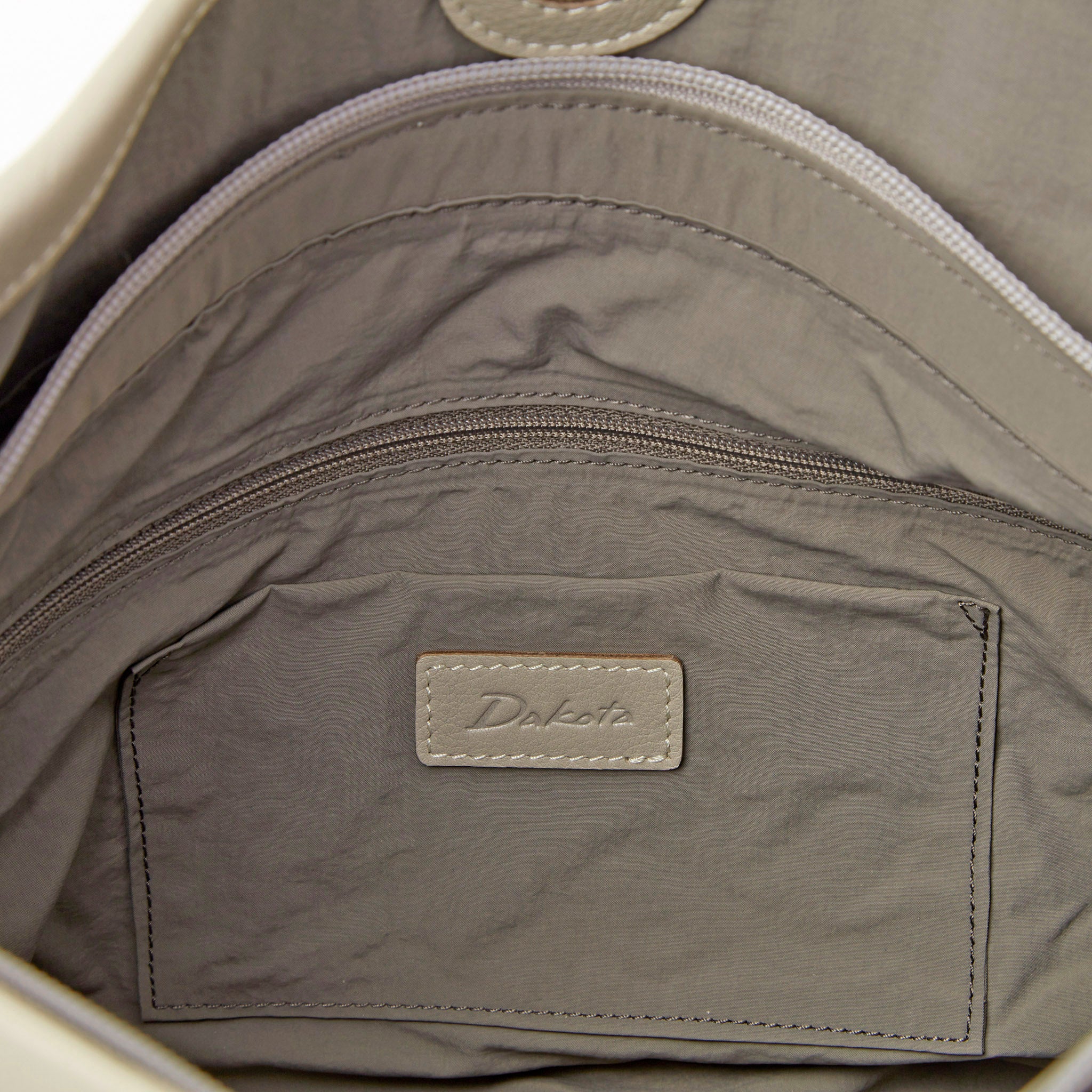 クブリール マルチwayショルダーバッグ 1034941