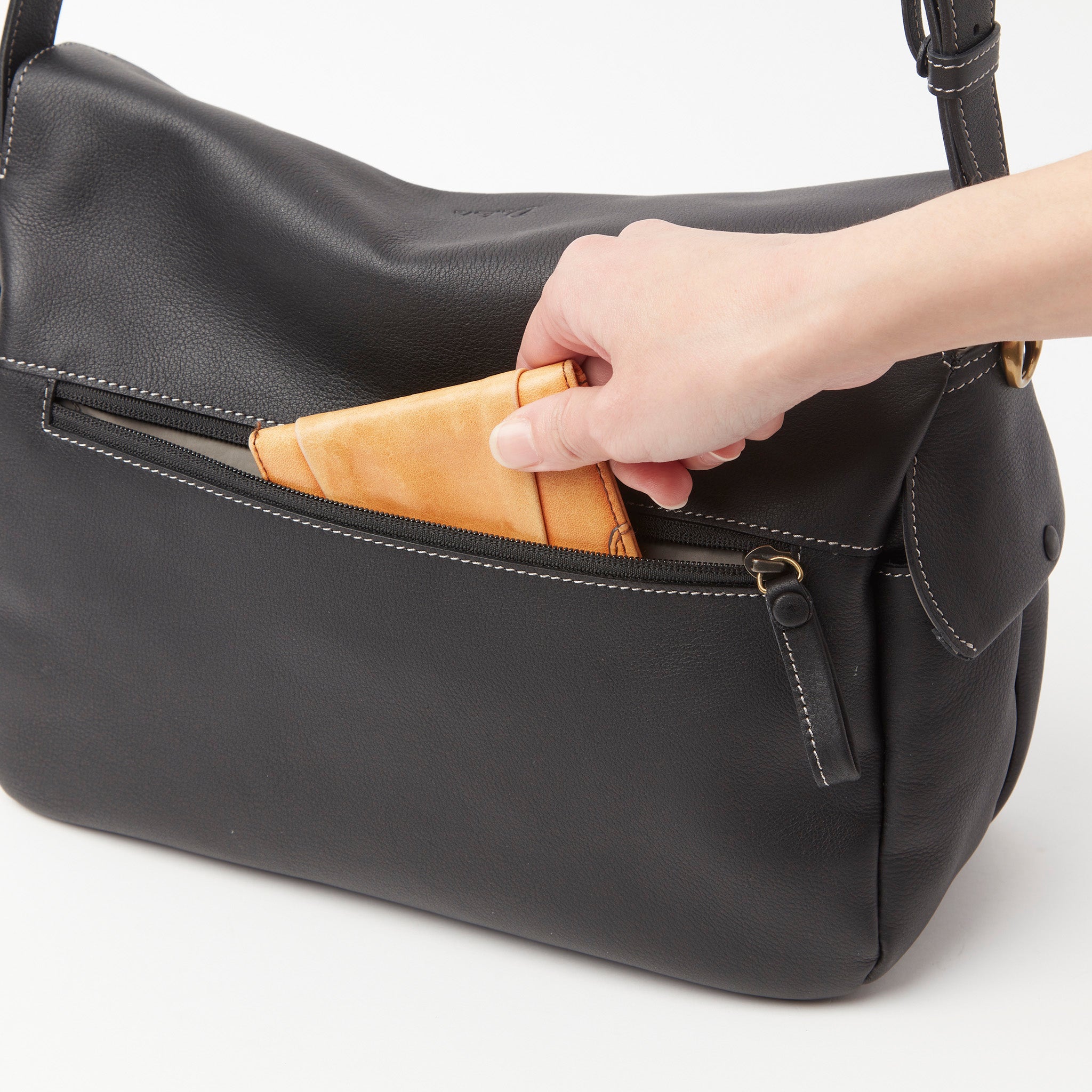 クブリール マルチwayショルダーバッグ 1034941