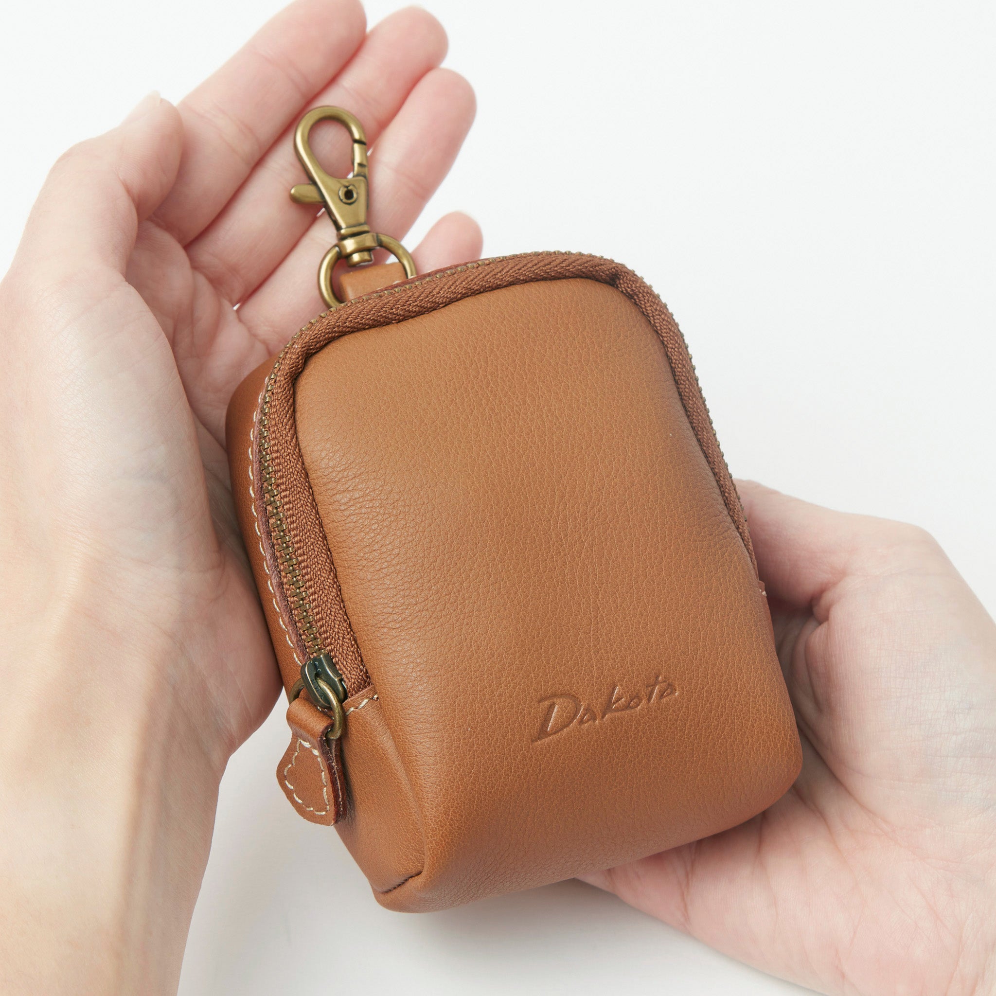 クブリール サブバッグ付きポーチ 1034943