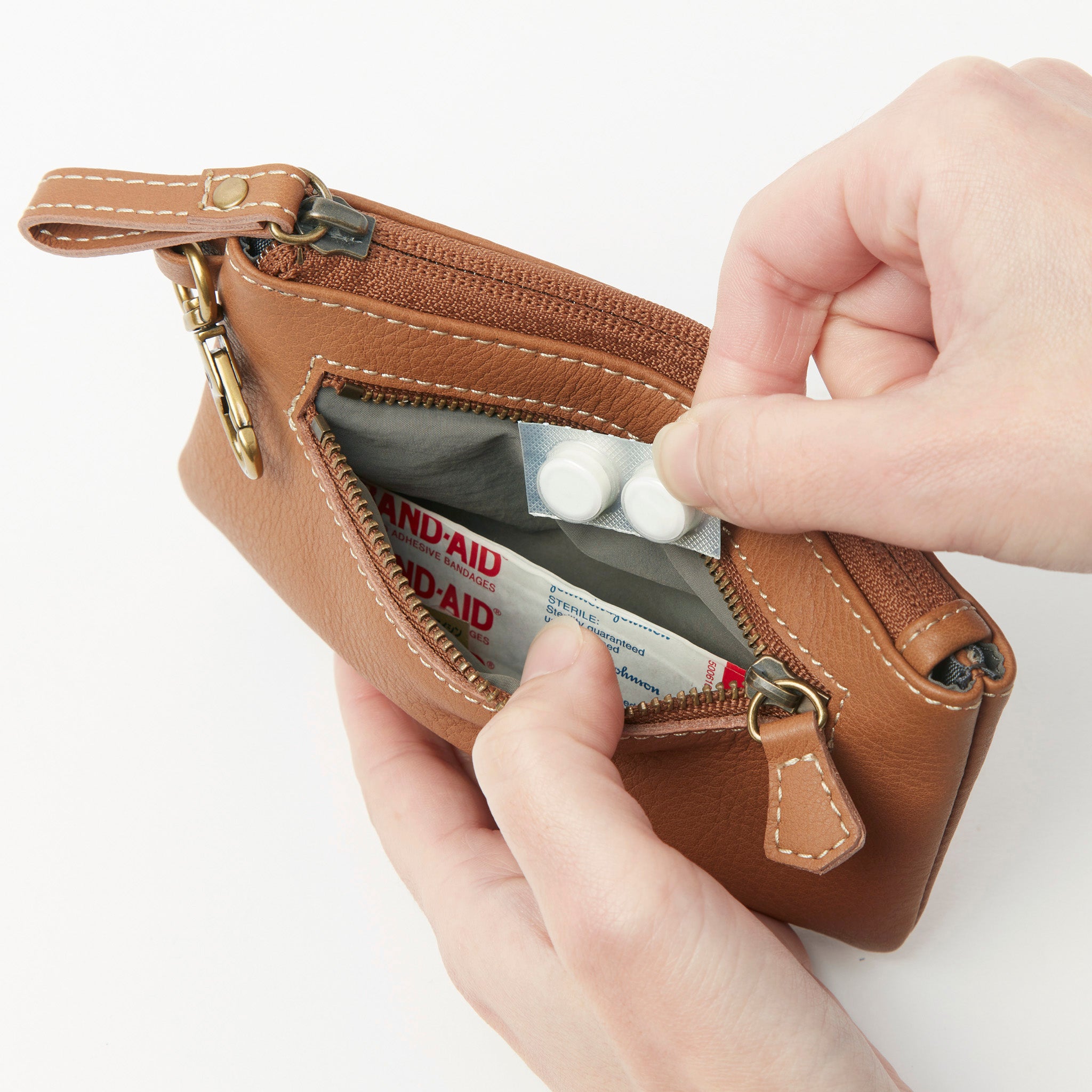 クブリール ポーチ 1034944