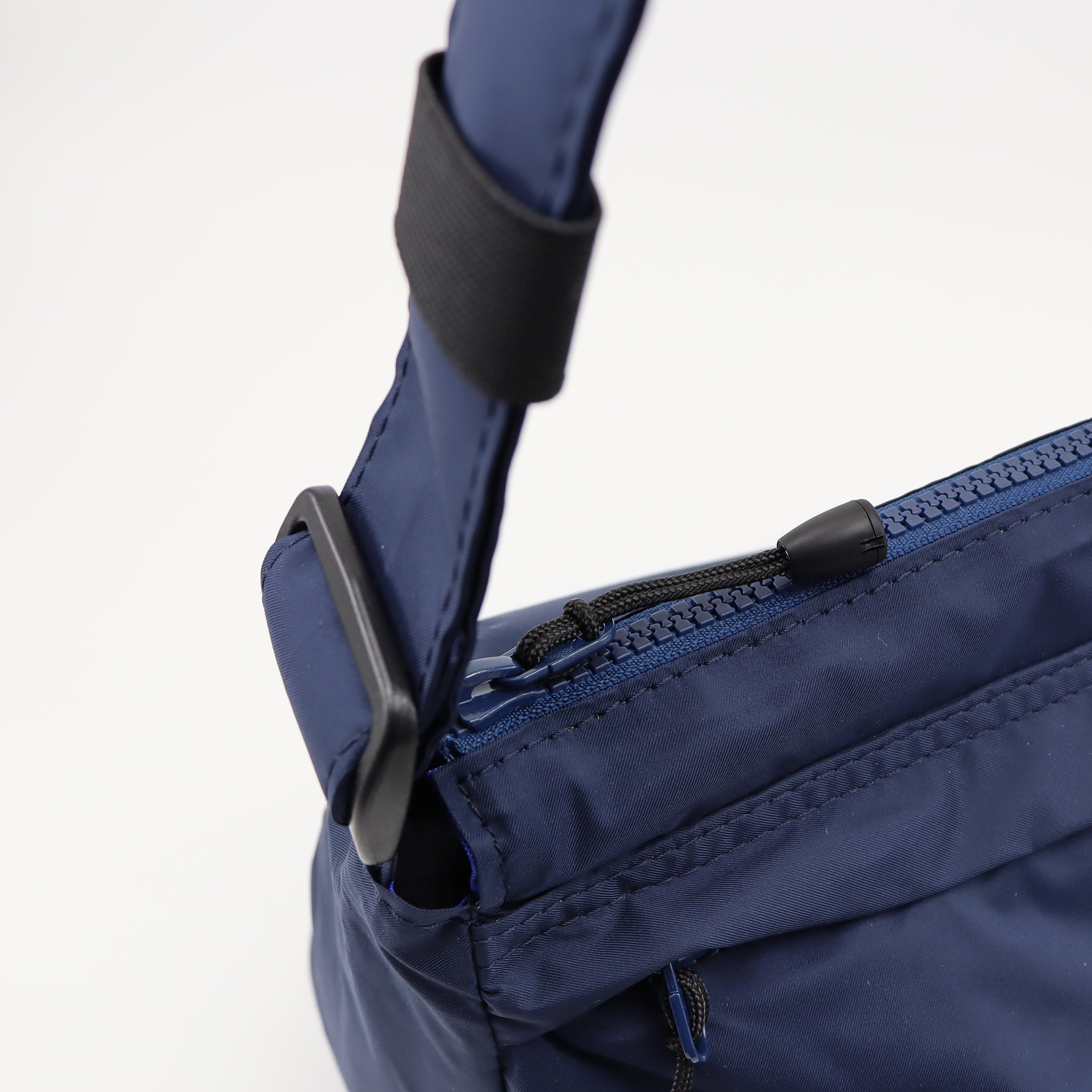 ライト ショルダーバッグ 1192621