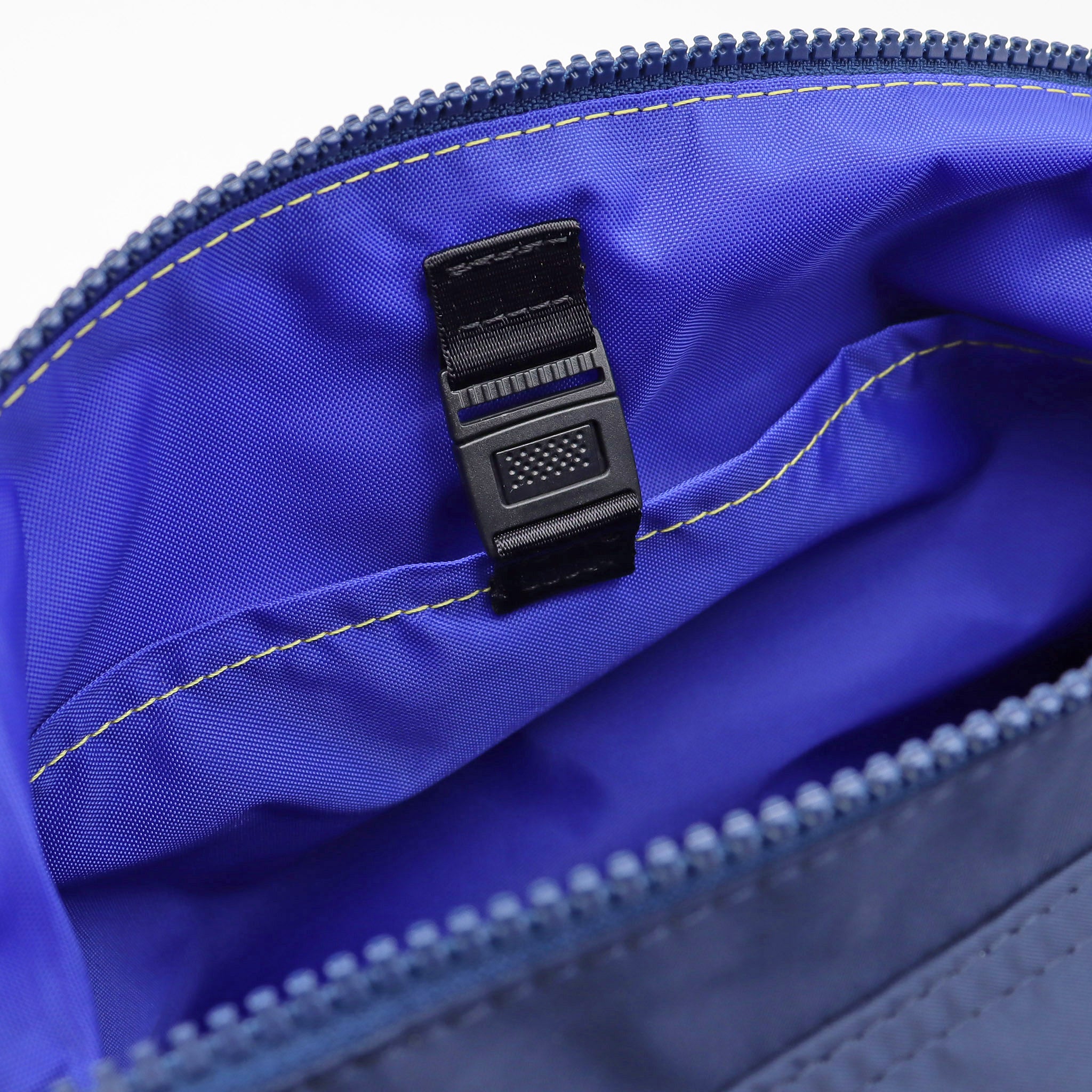 ライト ショルダーバッグ 1192621