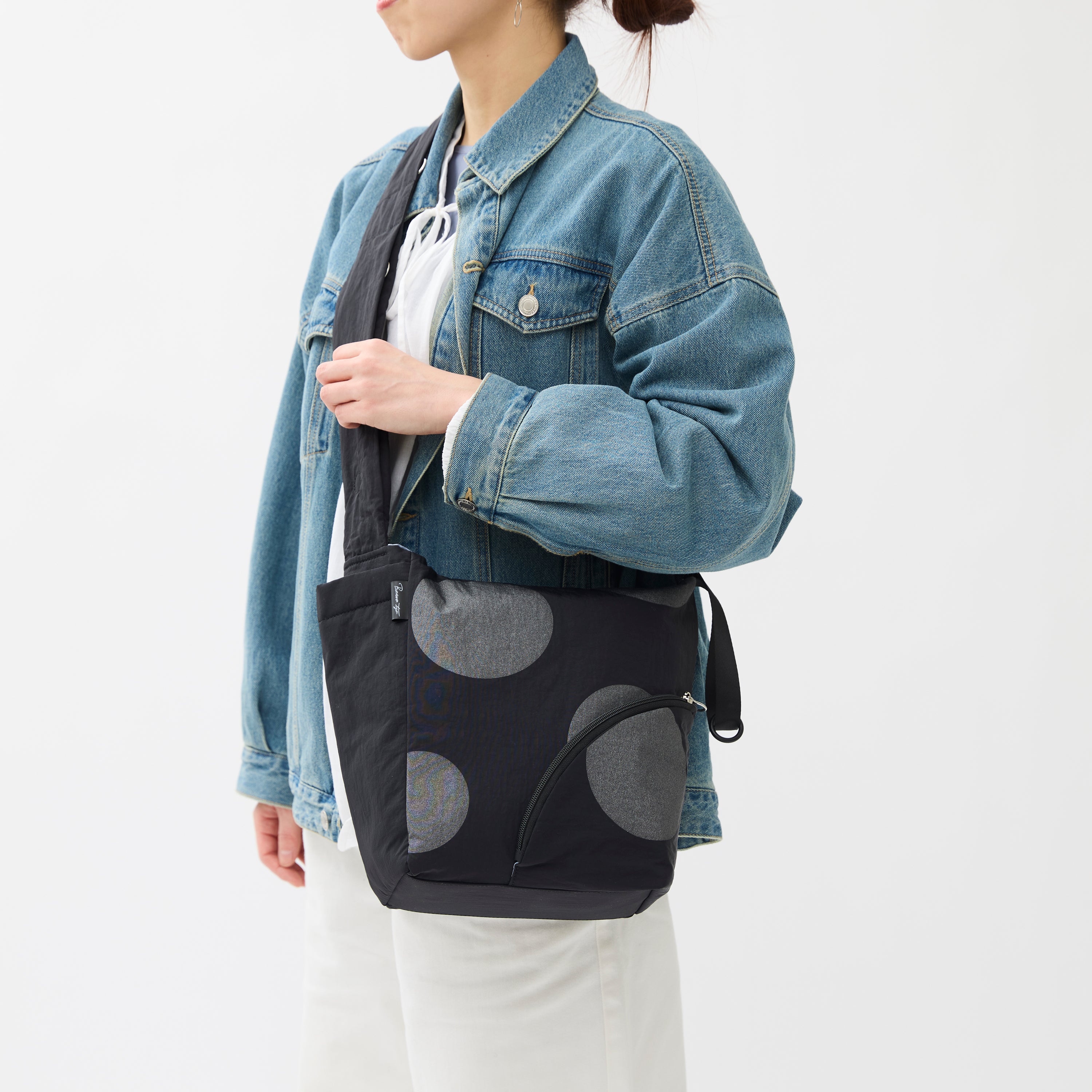 ポア　ショルダーバッグ（小）　1414591