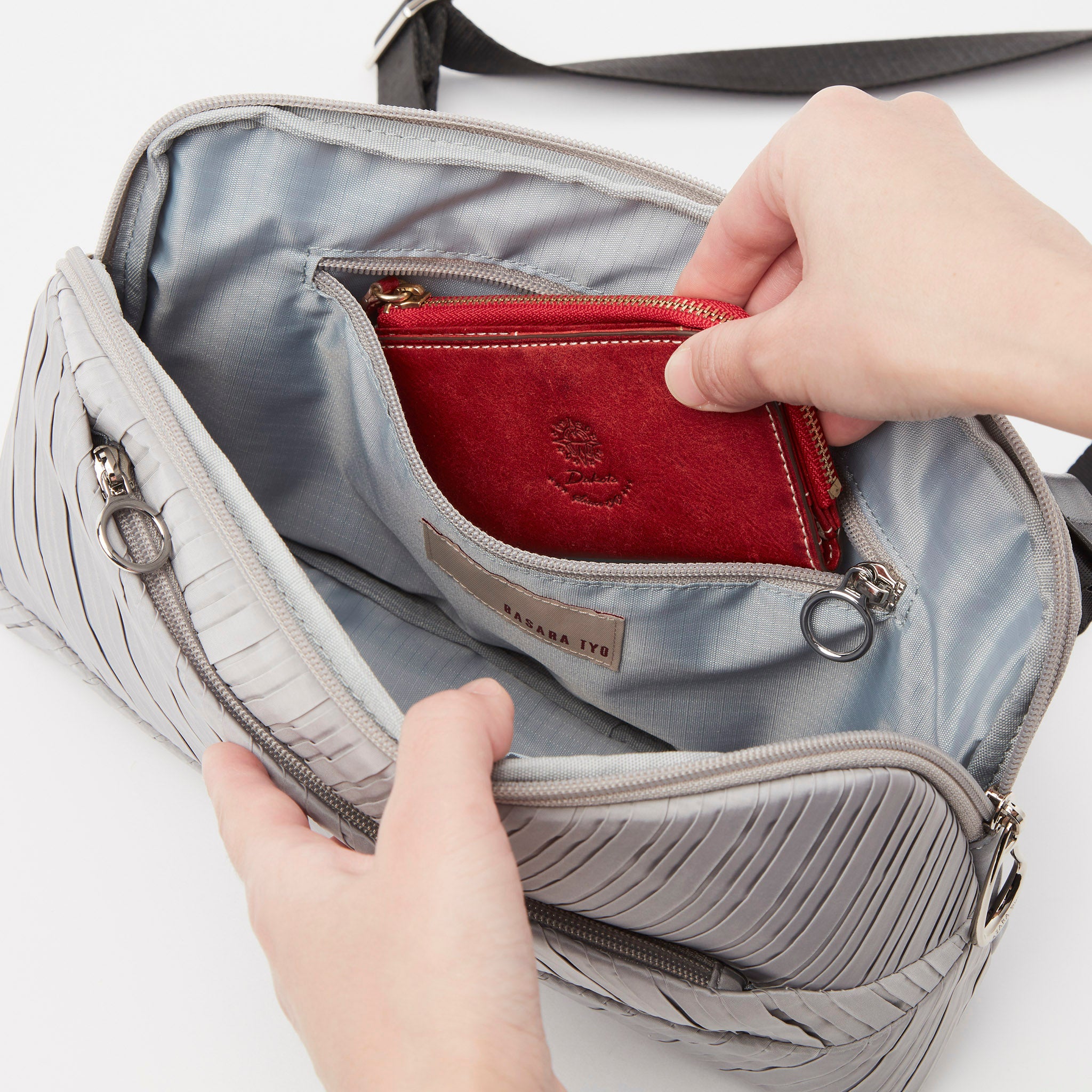 シュシュ ショルダーバッグ　1414610