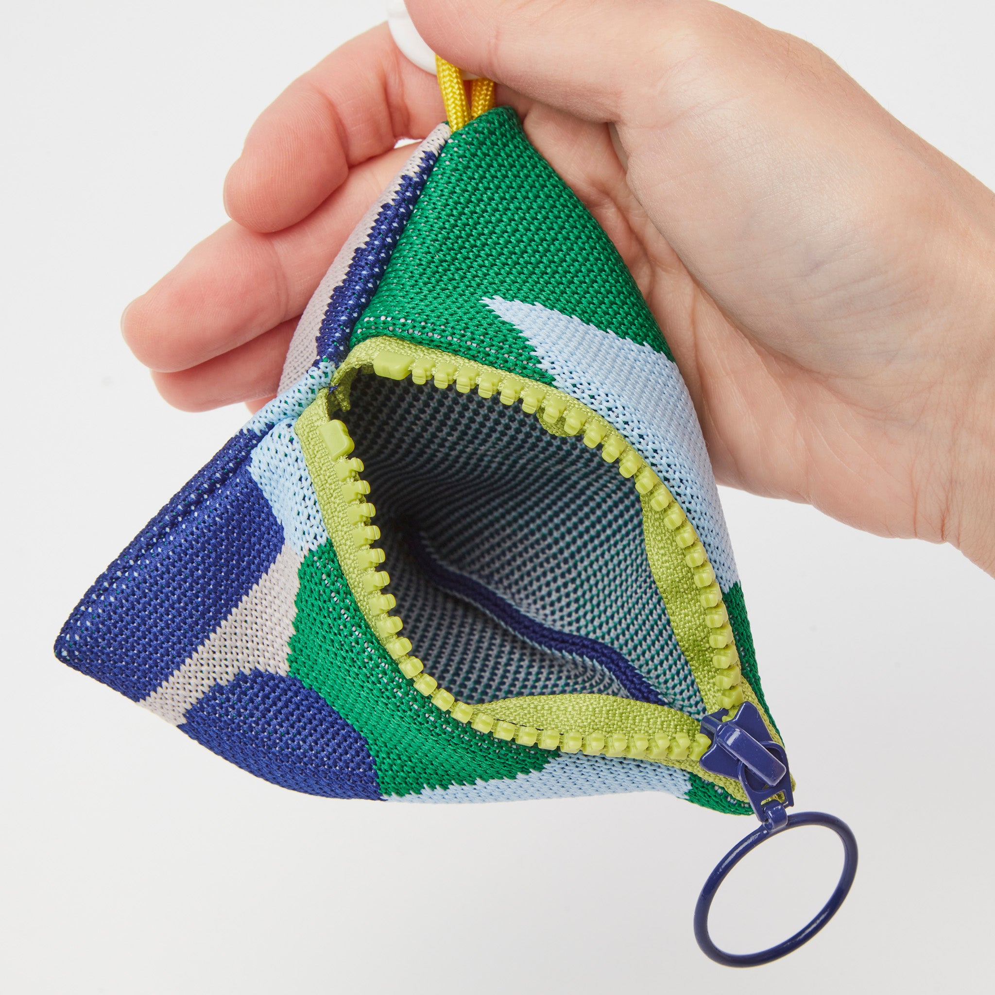 テトラ 三角ミニポーチチャーム 1414630