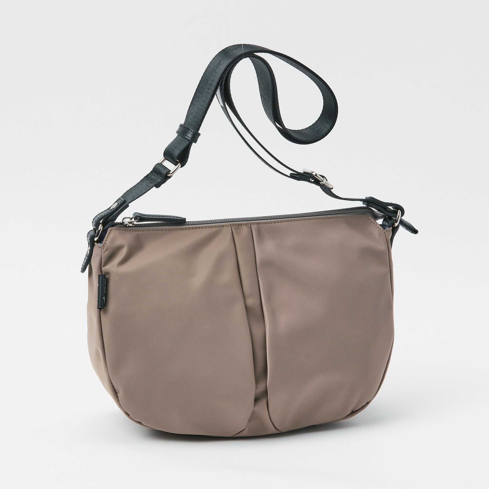 cavempt ショルダーバック C.E / シーイー cavempt SMALL UTILITY SHOULDER BAG（ボストンバッグ