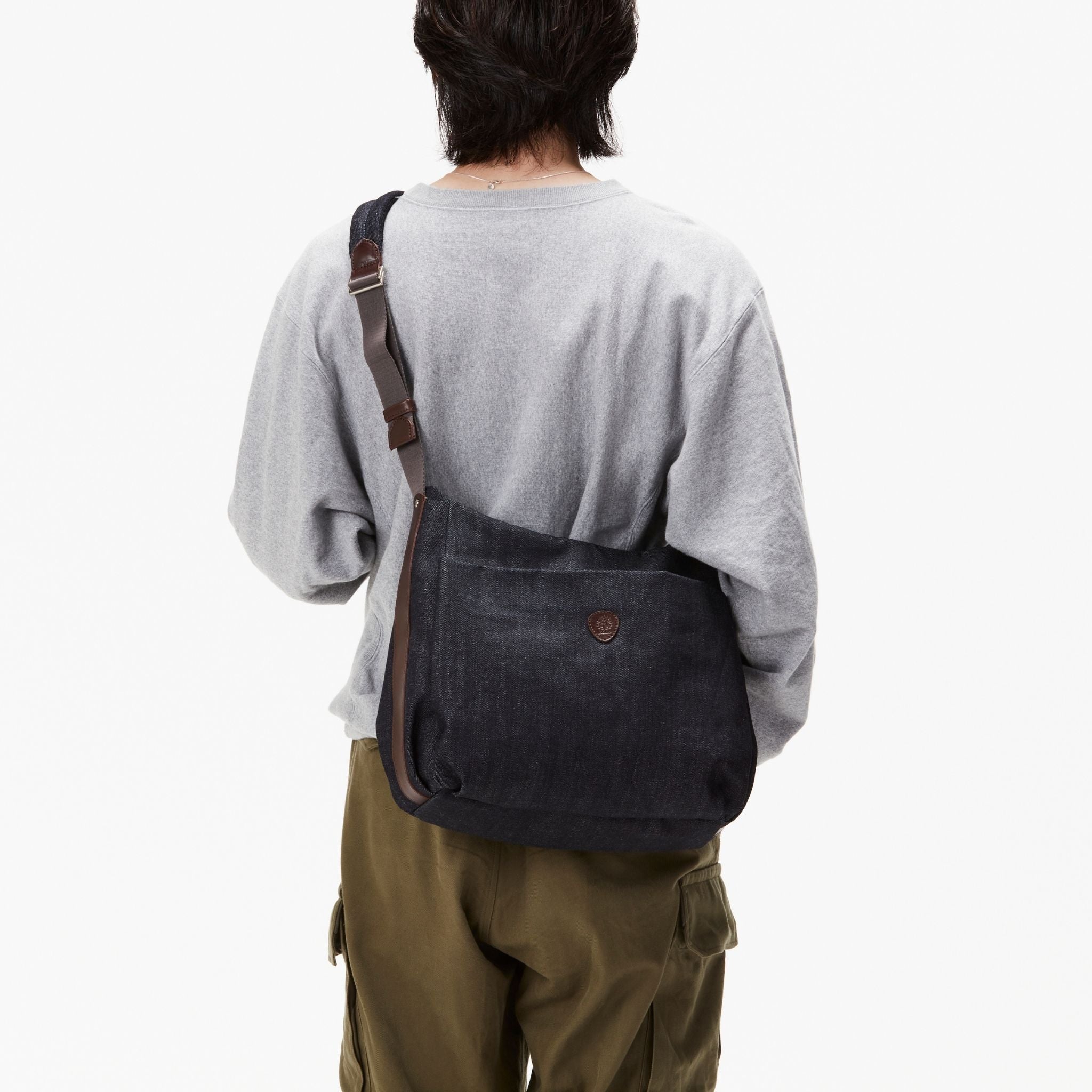 身長177cm・ネイビーデニム