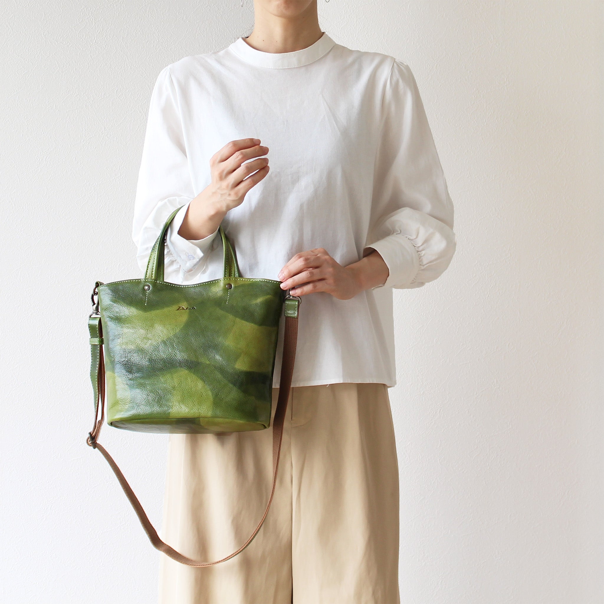 【公式WEB・一部店舗限定品】ペンネロヤロップ 2wayハンドバッグ 1541770