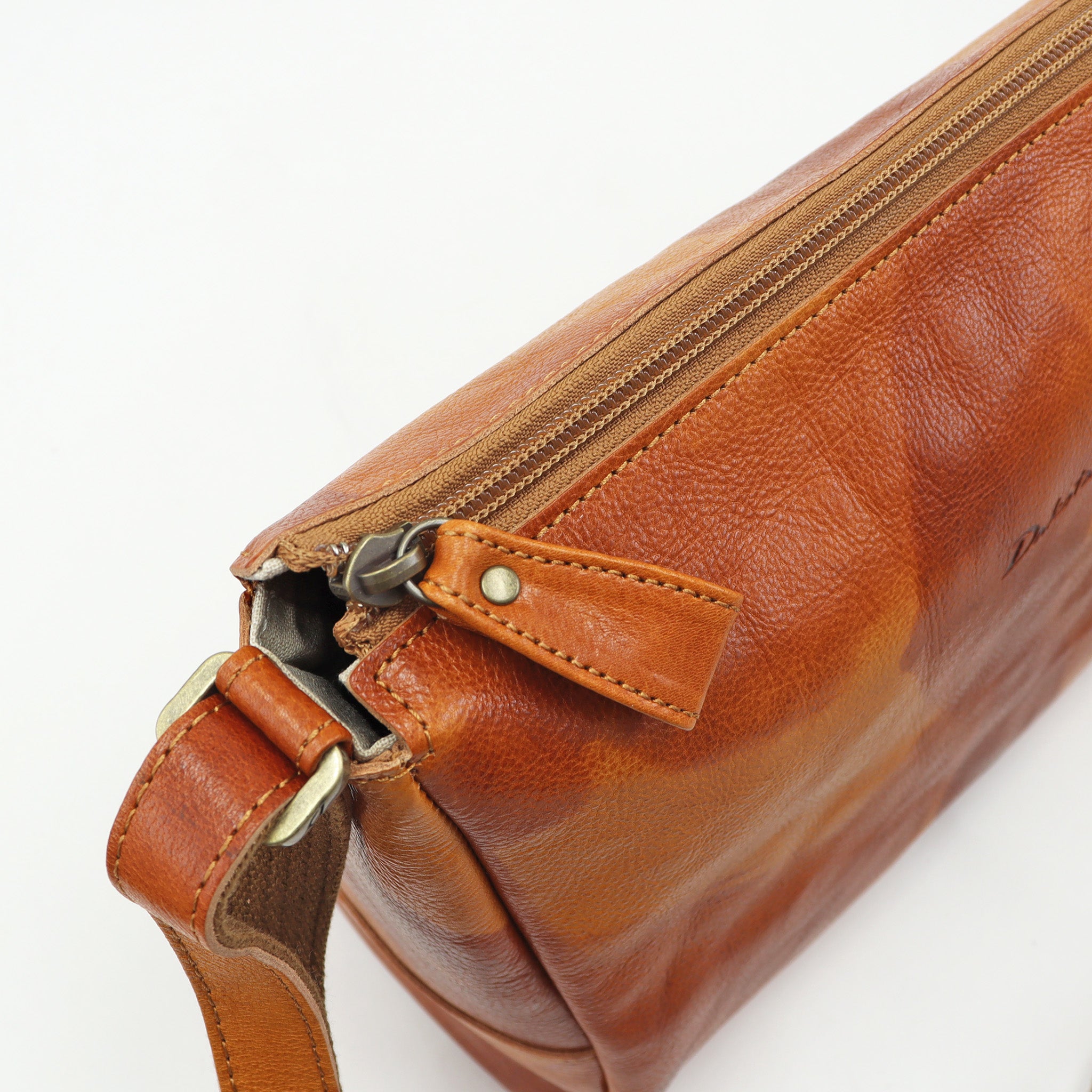 【公式WEB・一部店舗限定品】ペンネロヤロップ ショルダーバッグ 1541771