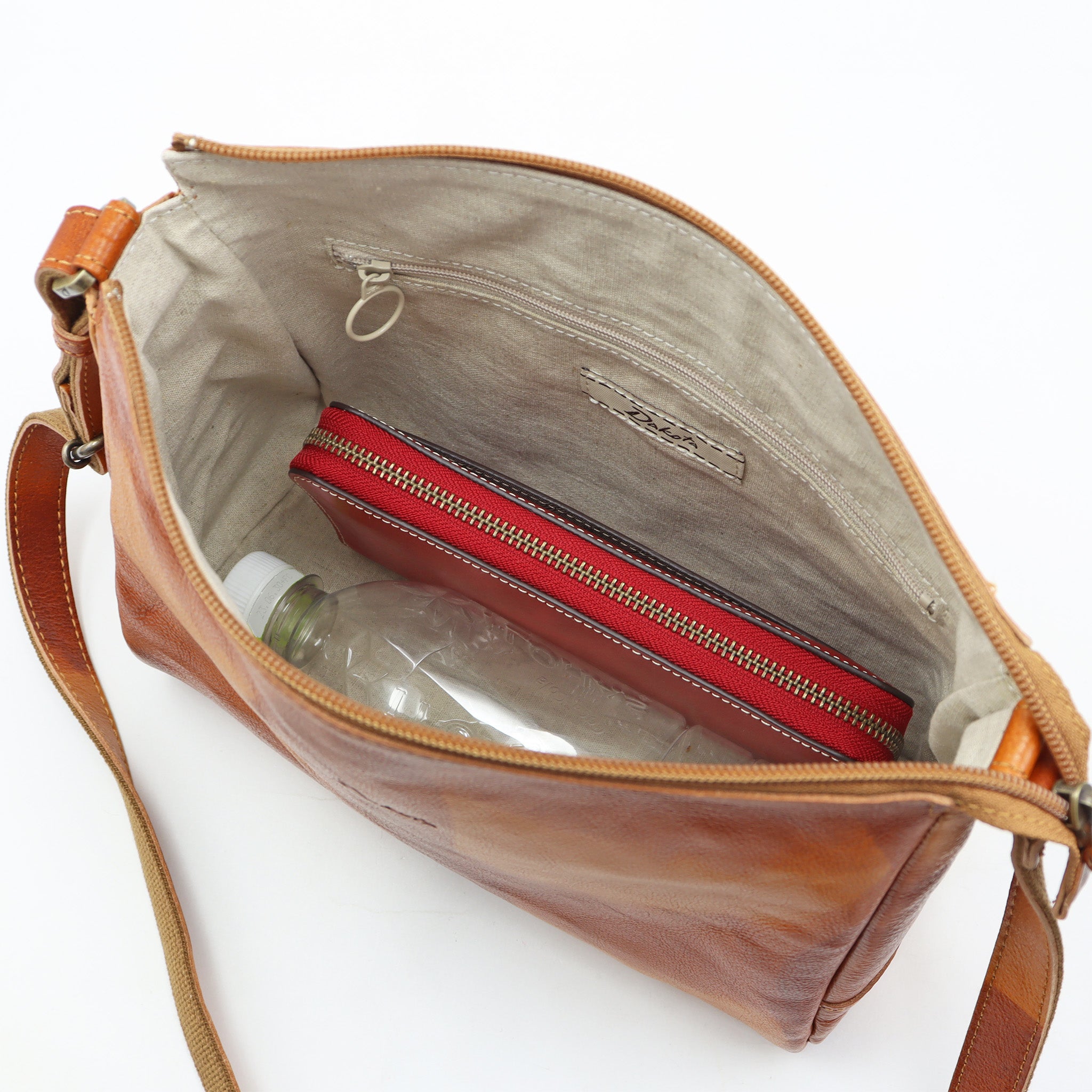 【公式WEB・一部店舗限定品】ペンネロヤロップ ショルダーバッグ 1541771