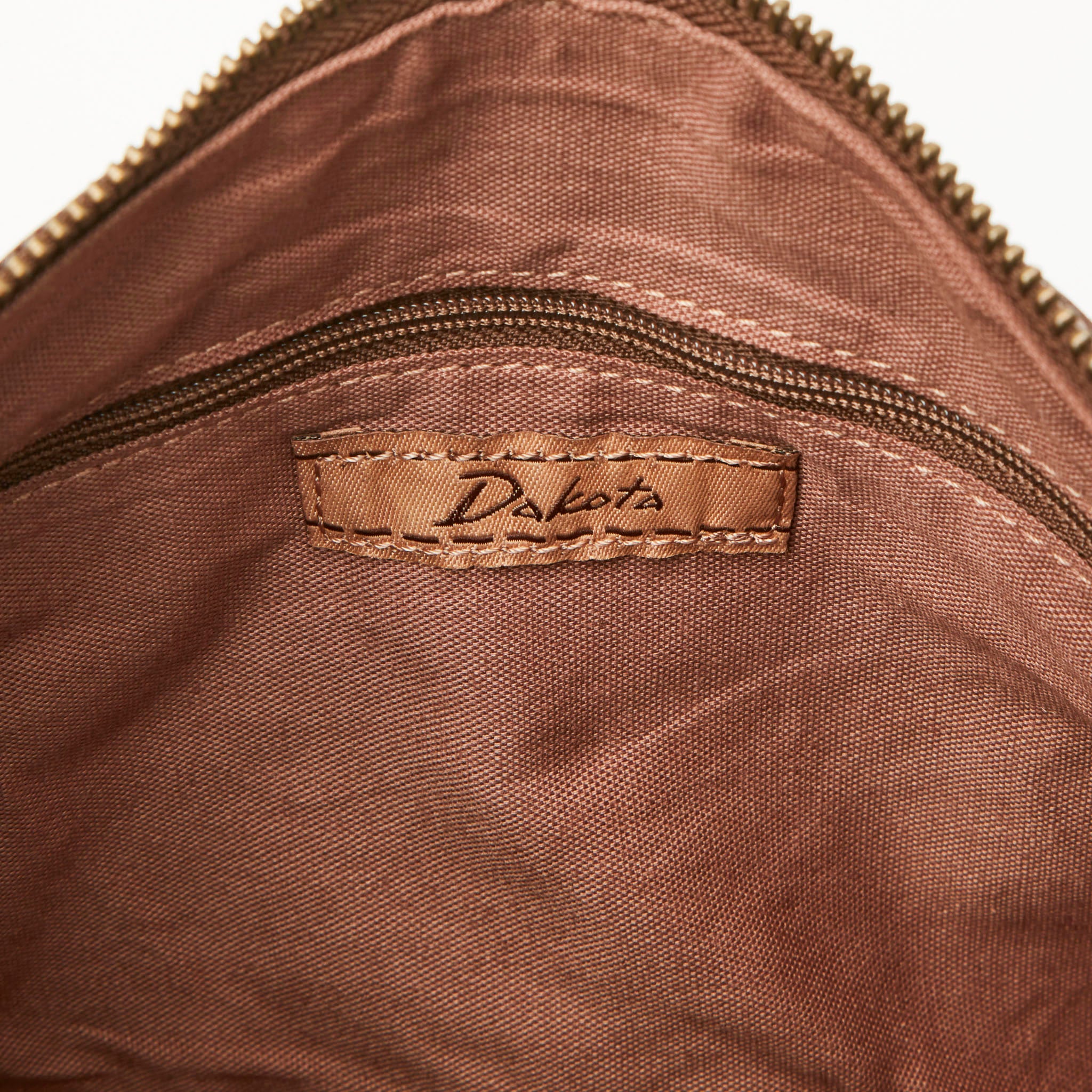 アーロ ショルダーバッグ 1601081