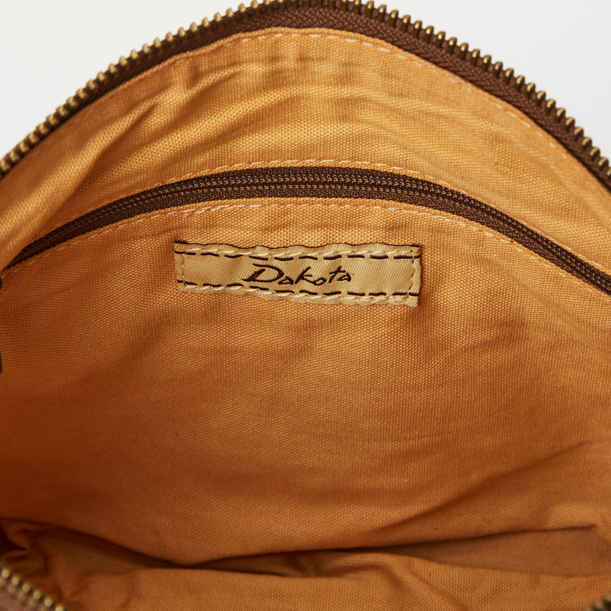 アーロ ショルダーバッグ 1601081