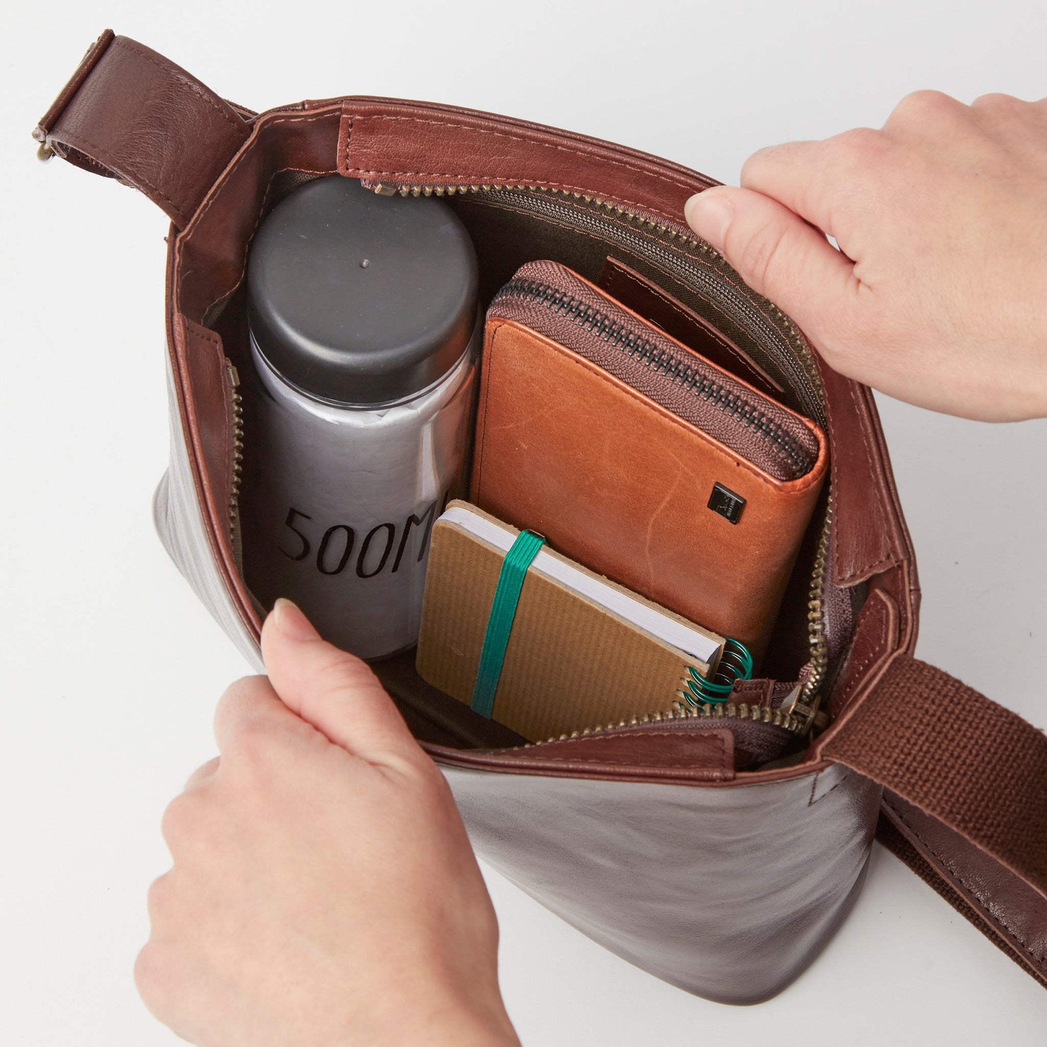 インセンス ショルダーバッグ 1624204