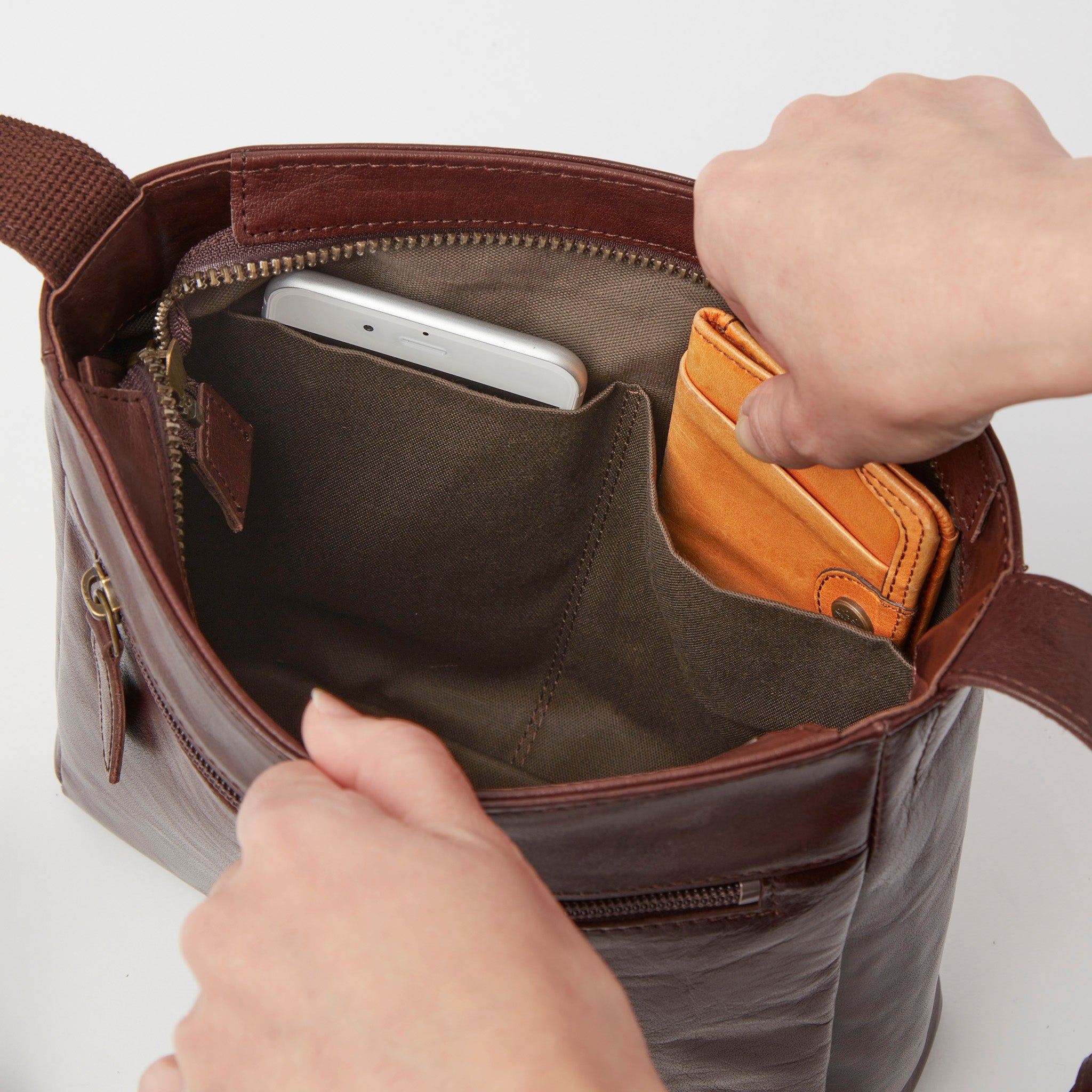 インセンス ショルダーバッグ 1624204