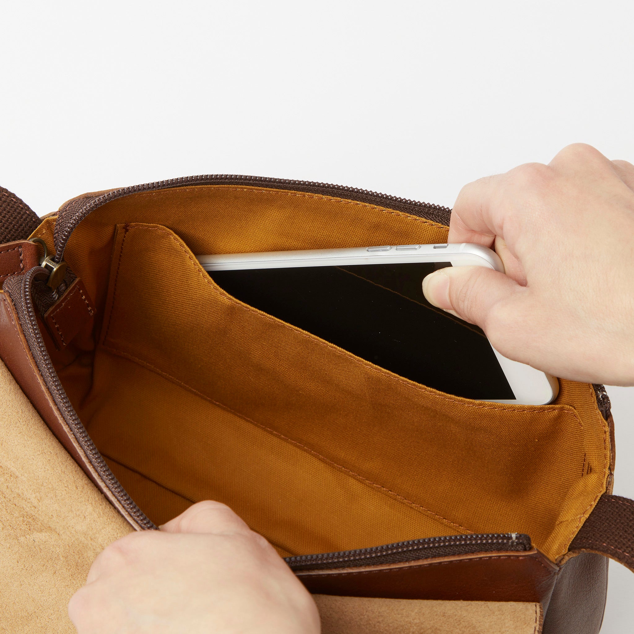 ロード ショルダーバッグ 1624901