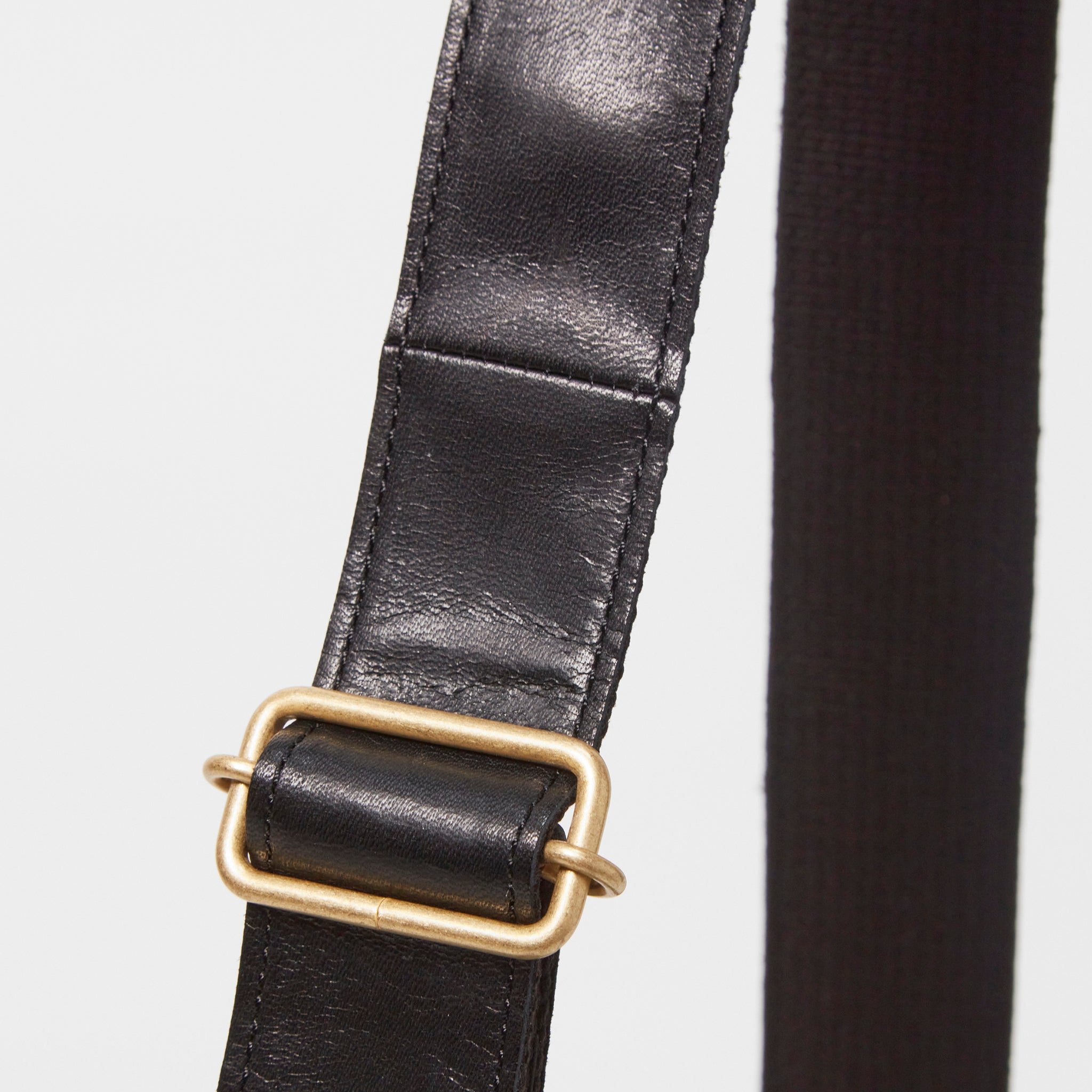 Dakota BLACK LABEL ホーストCW10 ショルダーバッグ 1625501