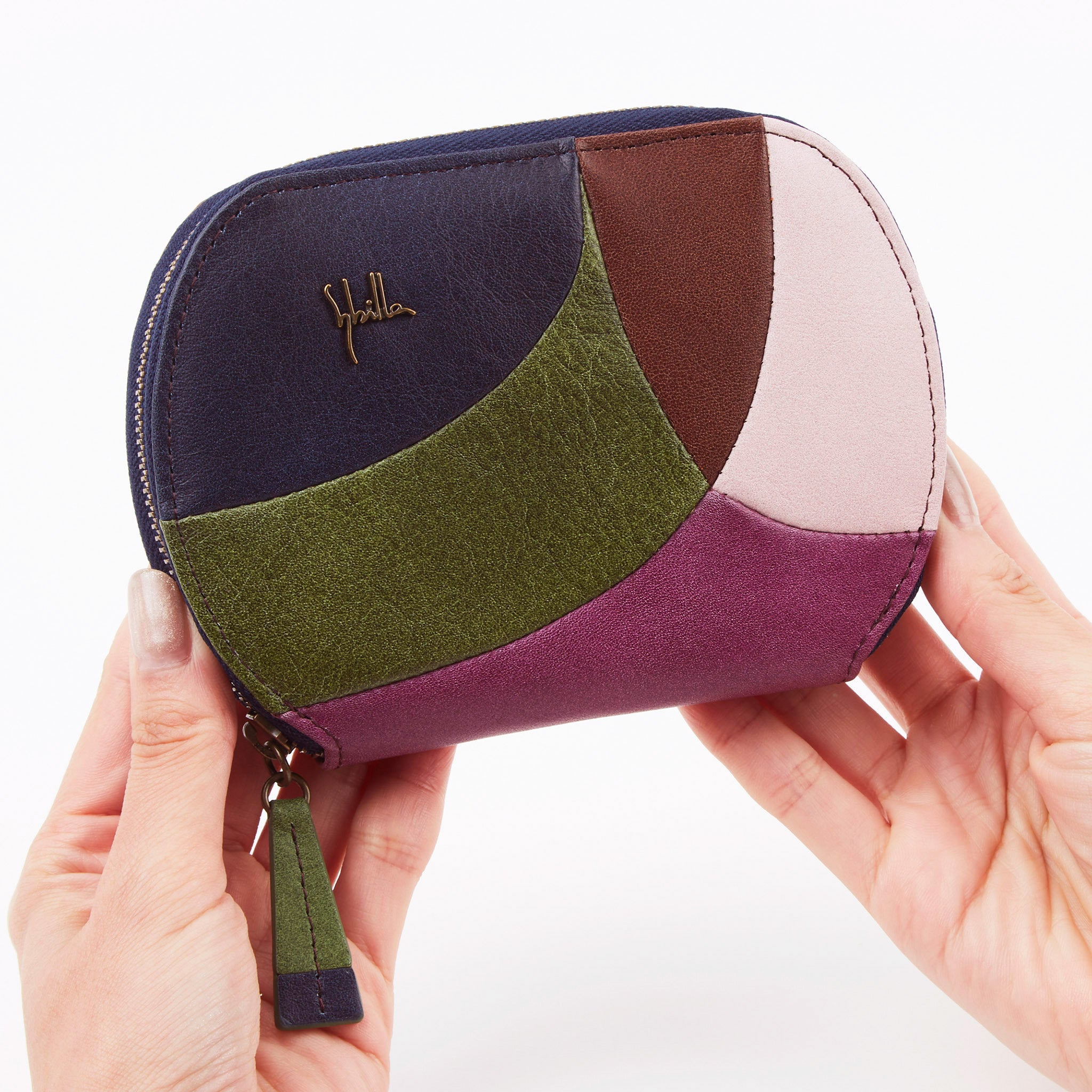 カミーノ　ラウンドファスナー二つ折り財布　5470501