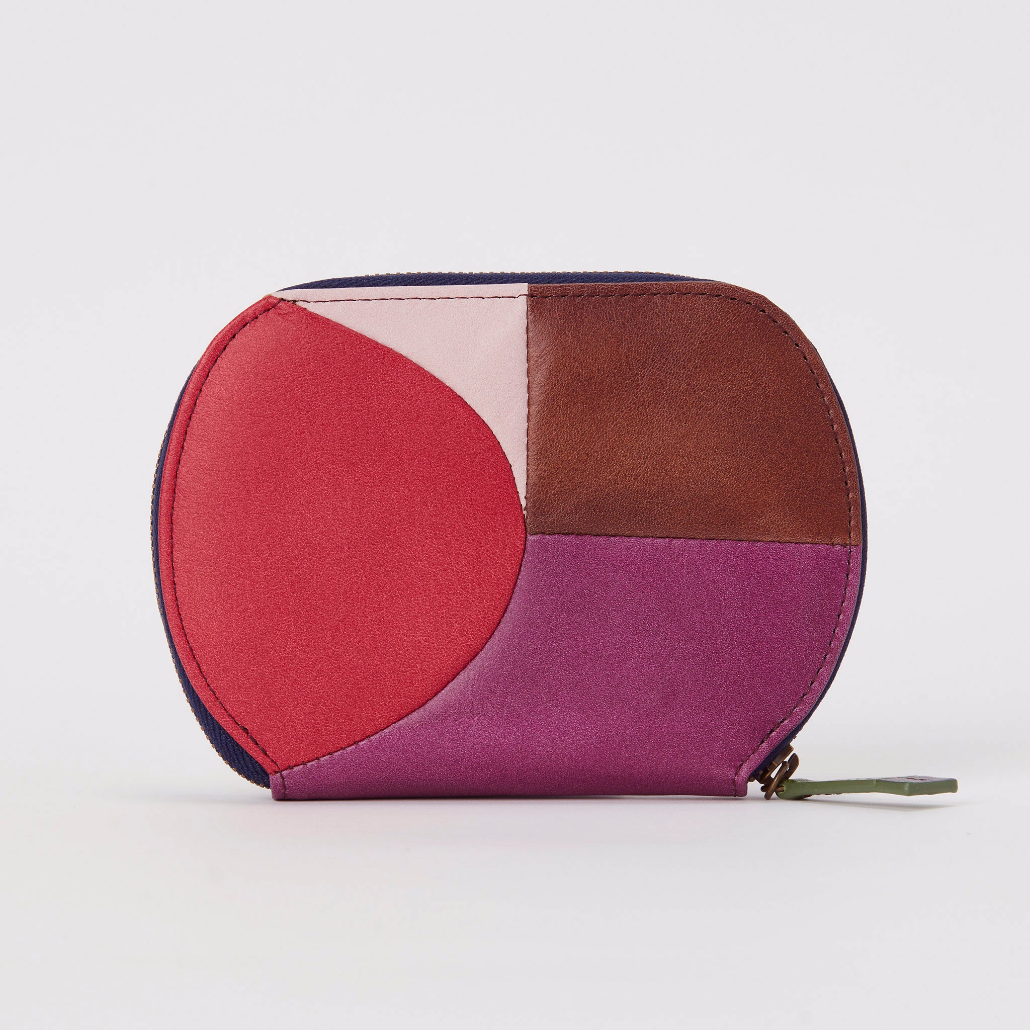 カミーノ　ラウンドファスナー二つ折り財布　5470501