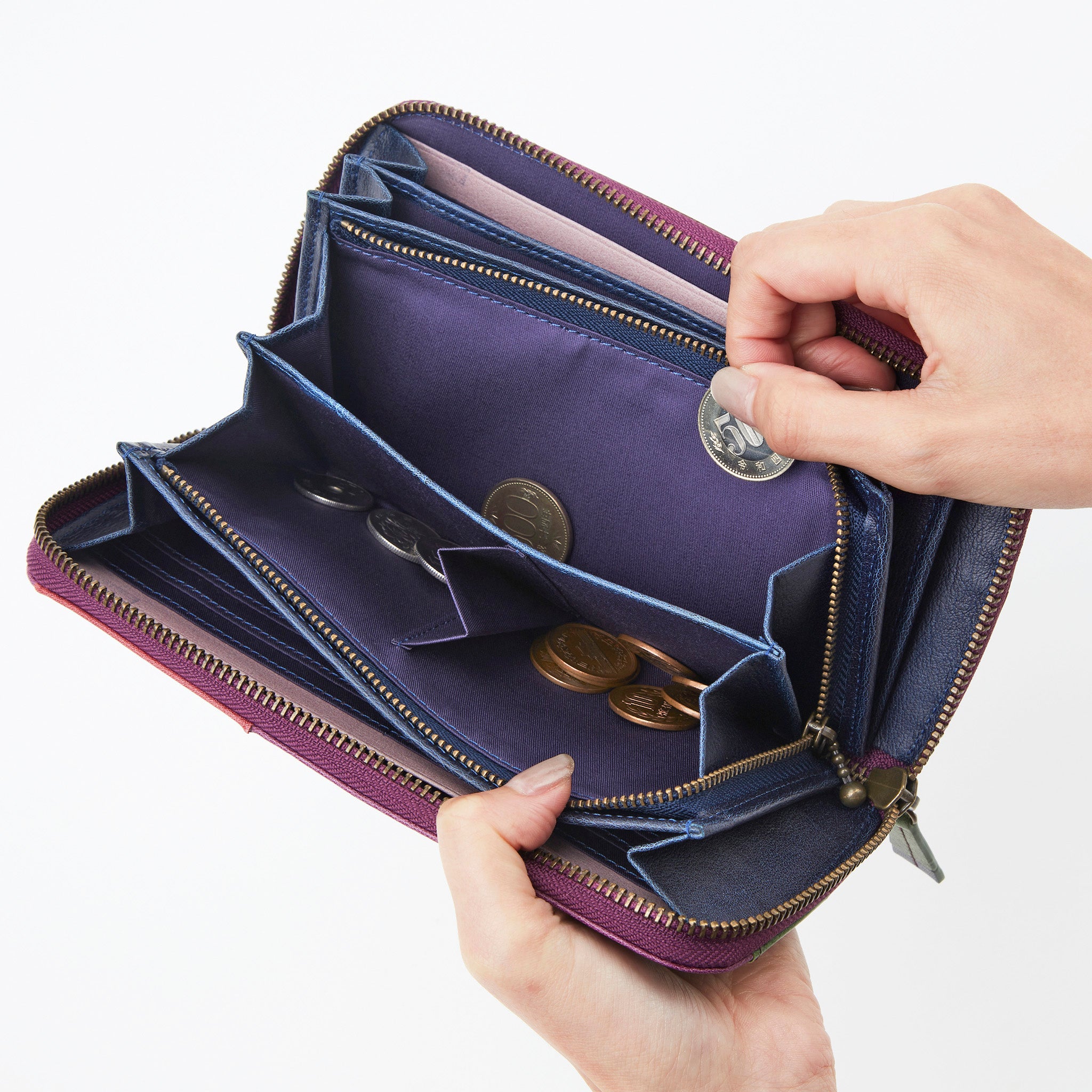 カミーノ　ラウンドファスナー長財布　5470502