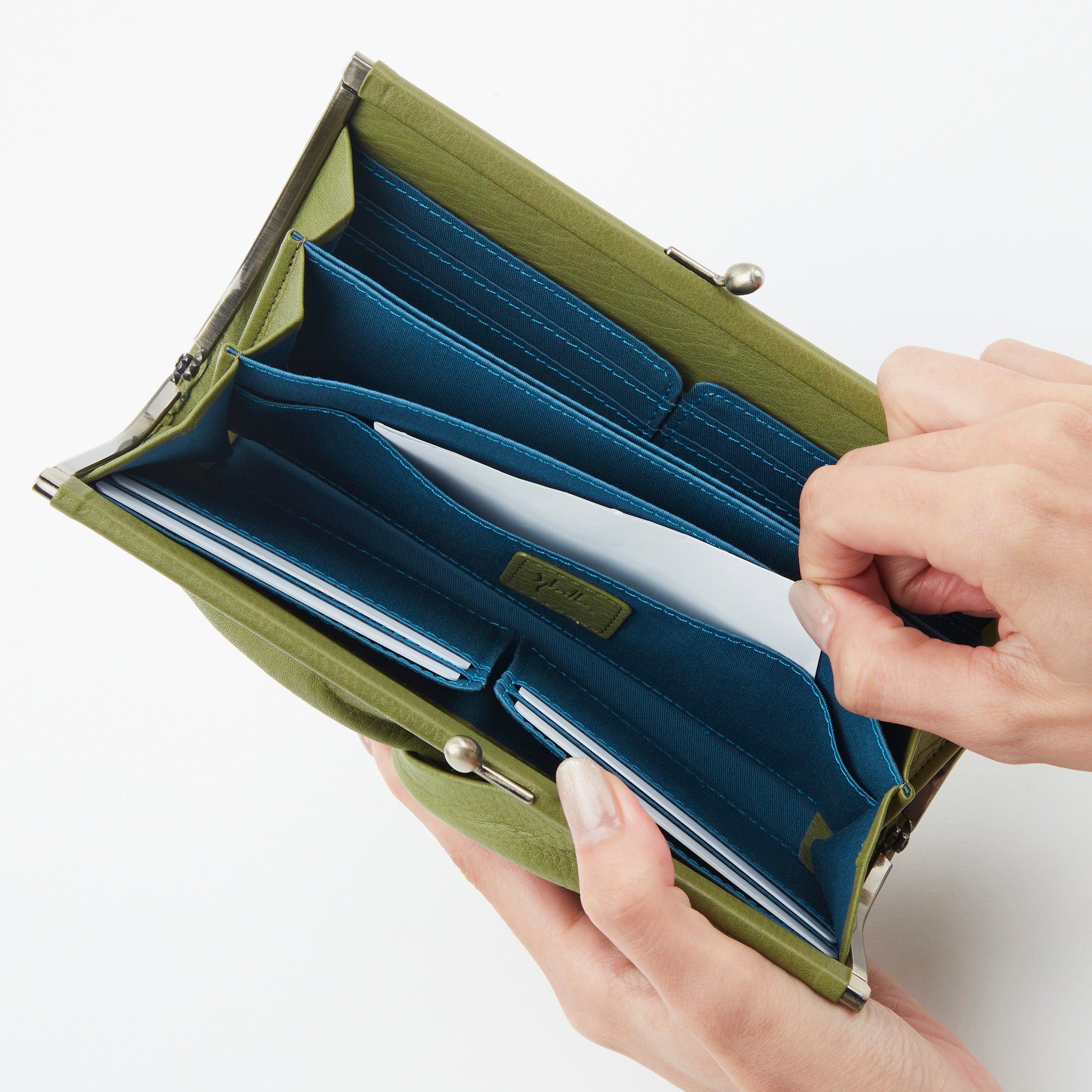 コルティーナ　がま口長財布 5470514