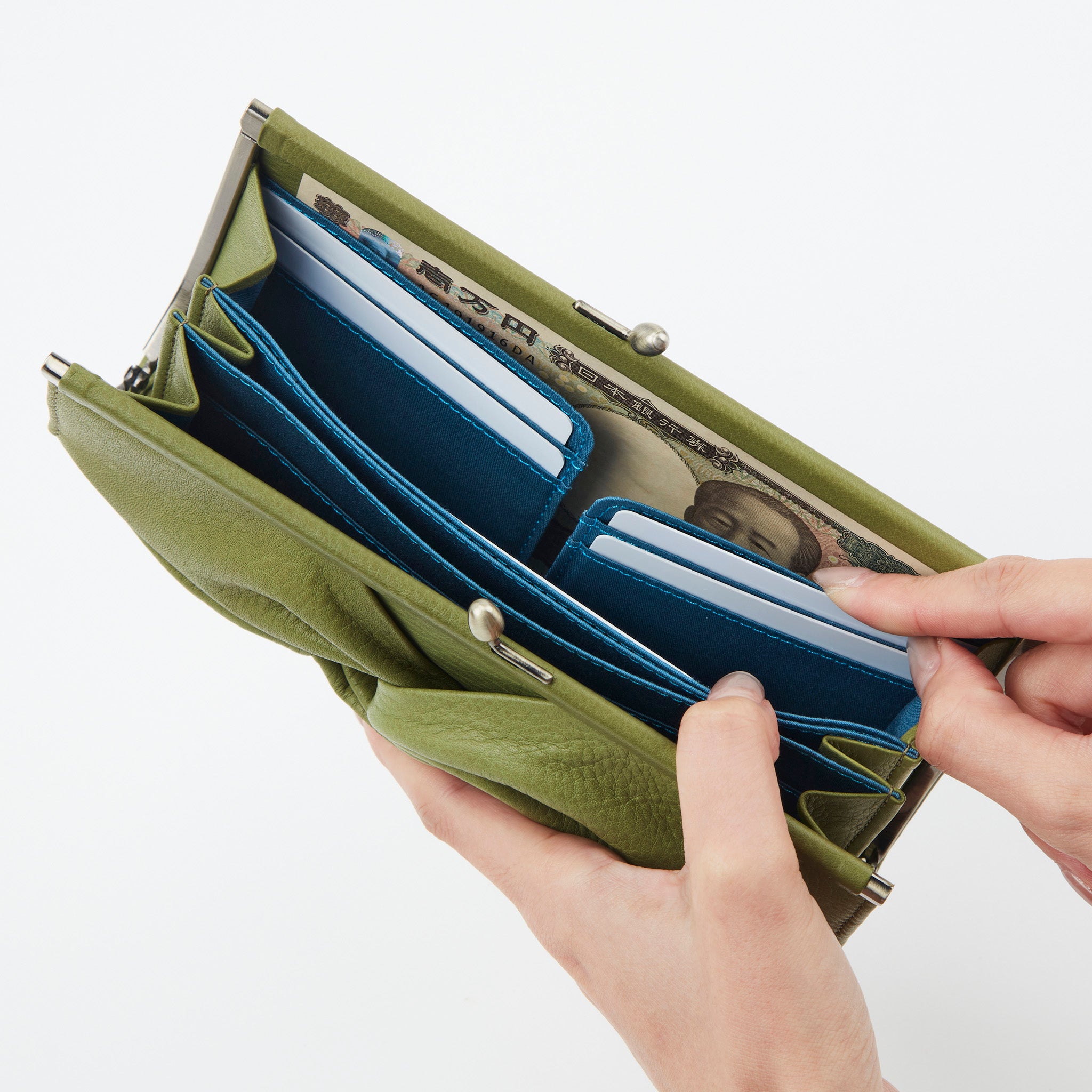 コルティーナ　がま口長財布 5470514