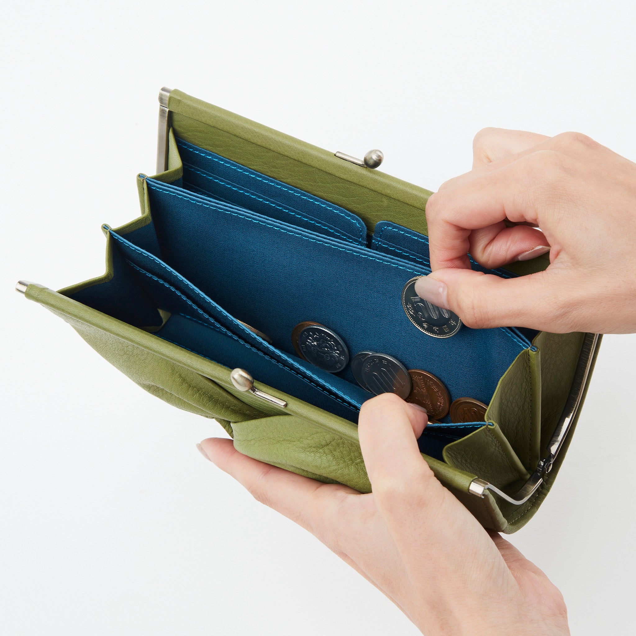 コルティーナ　がま口長財布 5470514