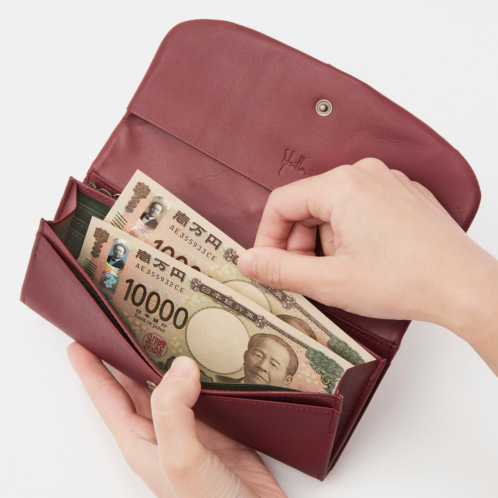 インビシブレ 長財布 5470574