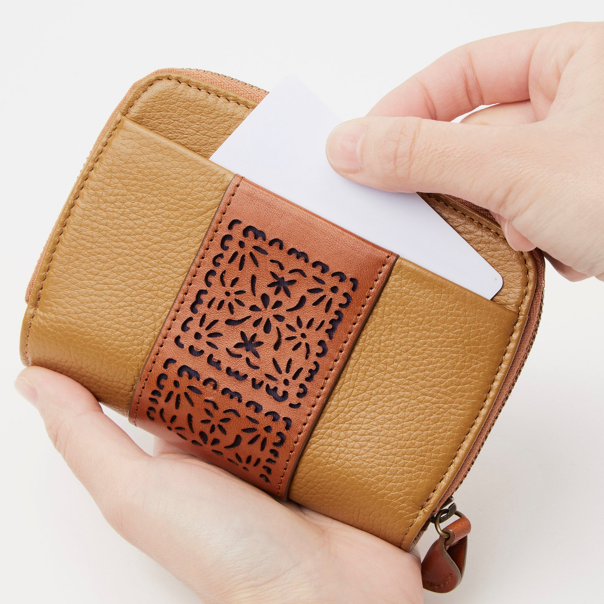 アンバール　二つ折り財布 5470581