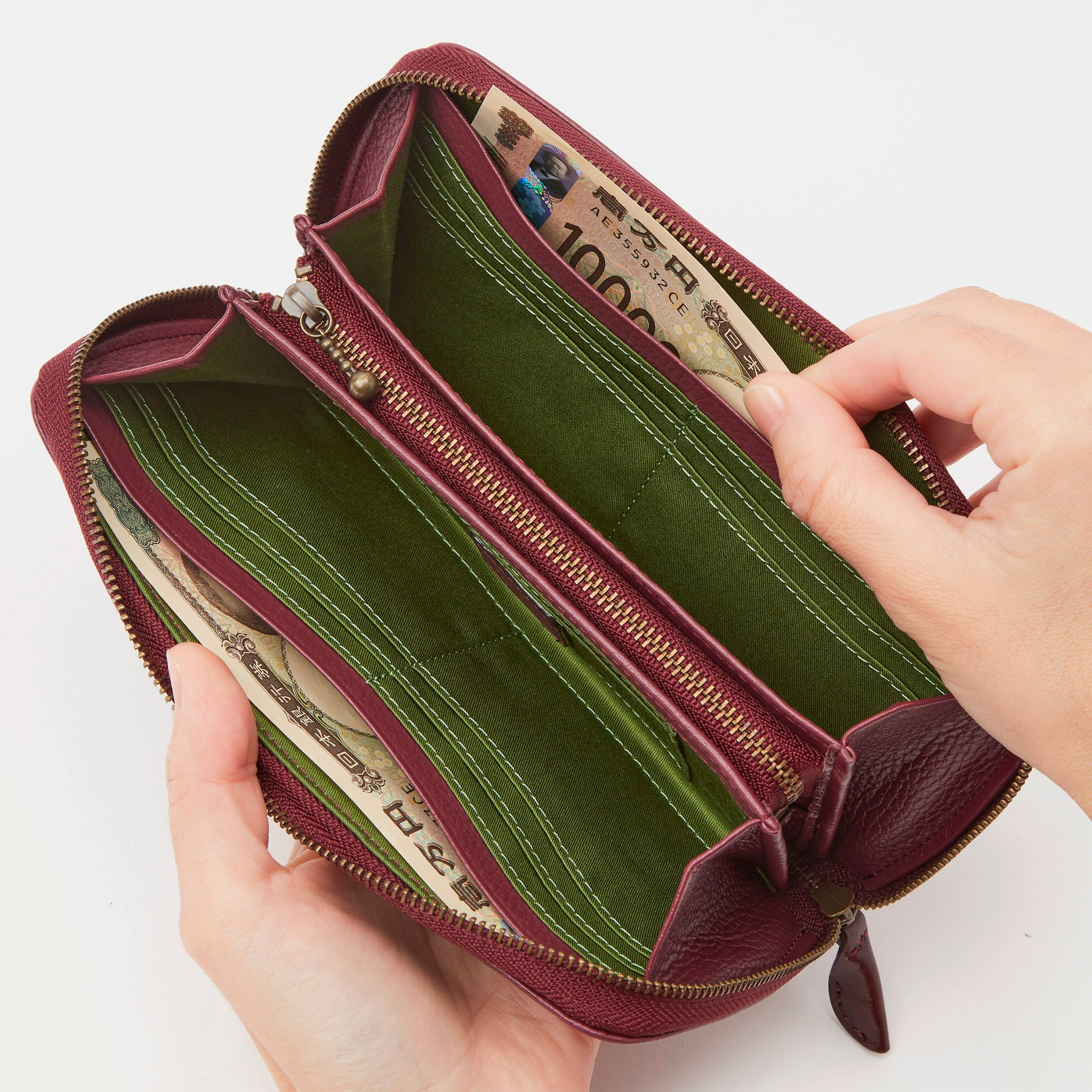 アンバール　ラウンドファスナー長財布 5470582