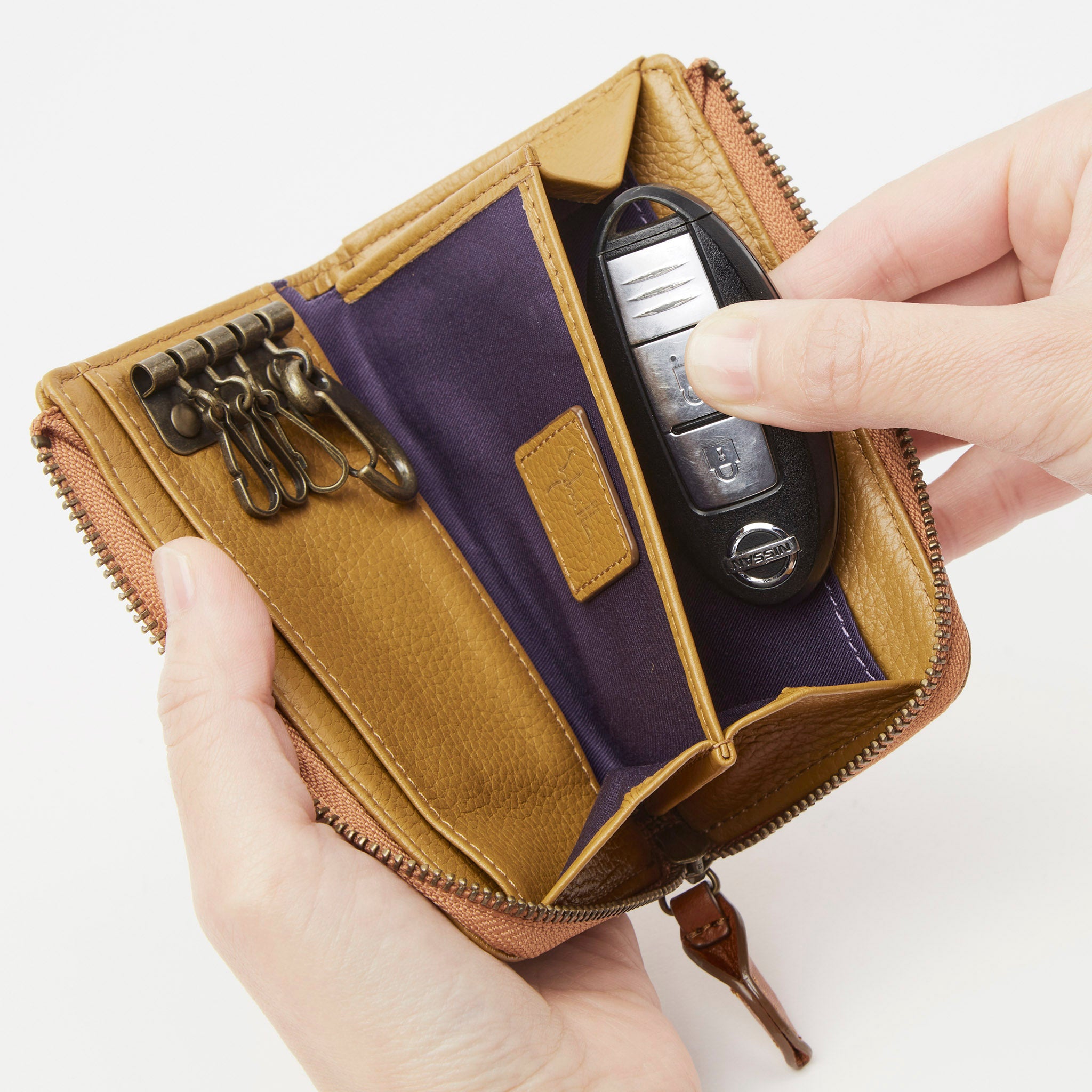 アンバール　キーケース 5470584