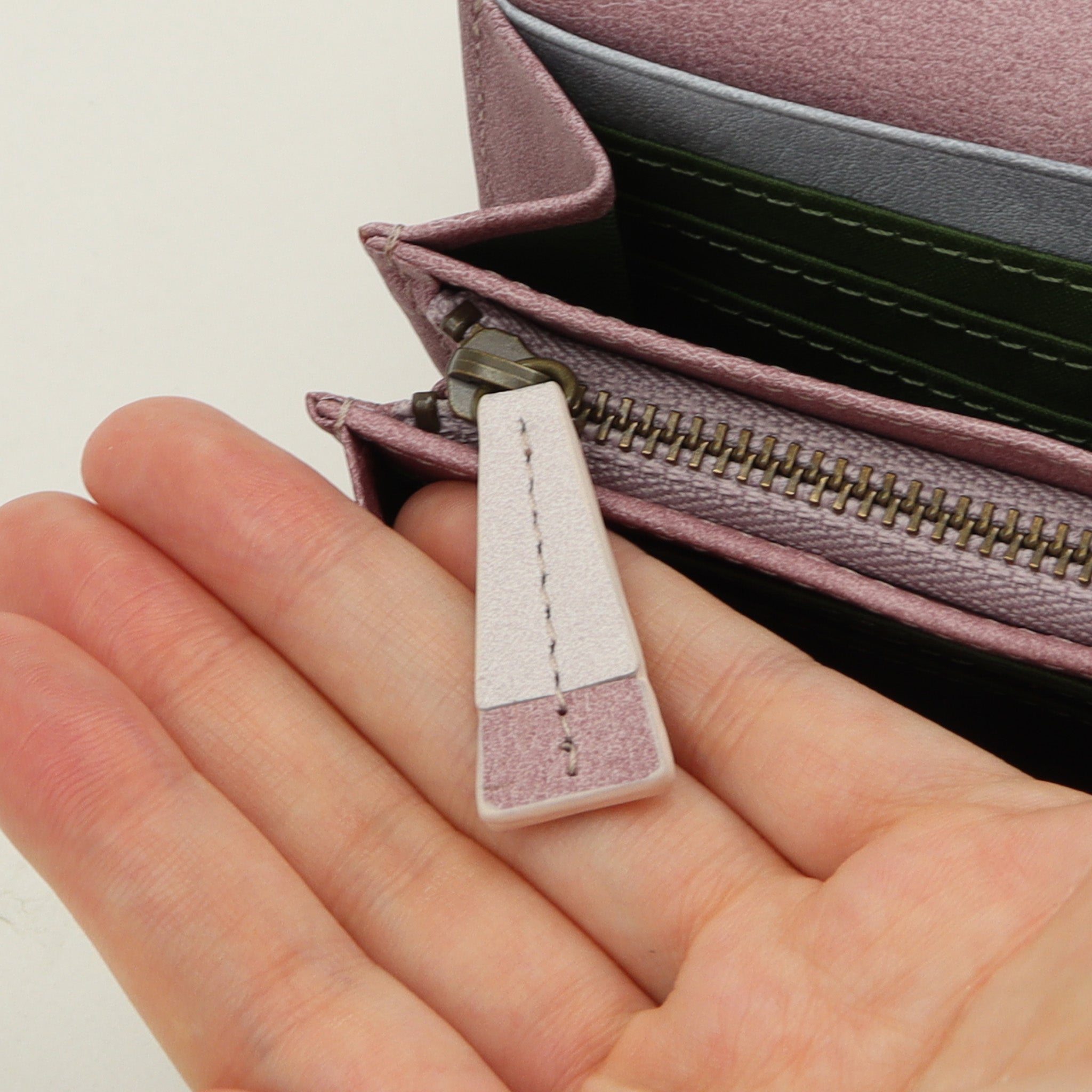 カミーノLE　二つ折り財布　5470590