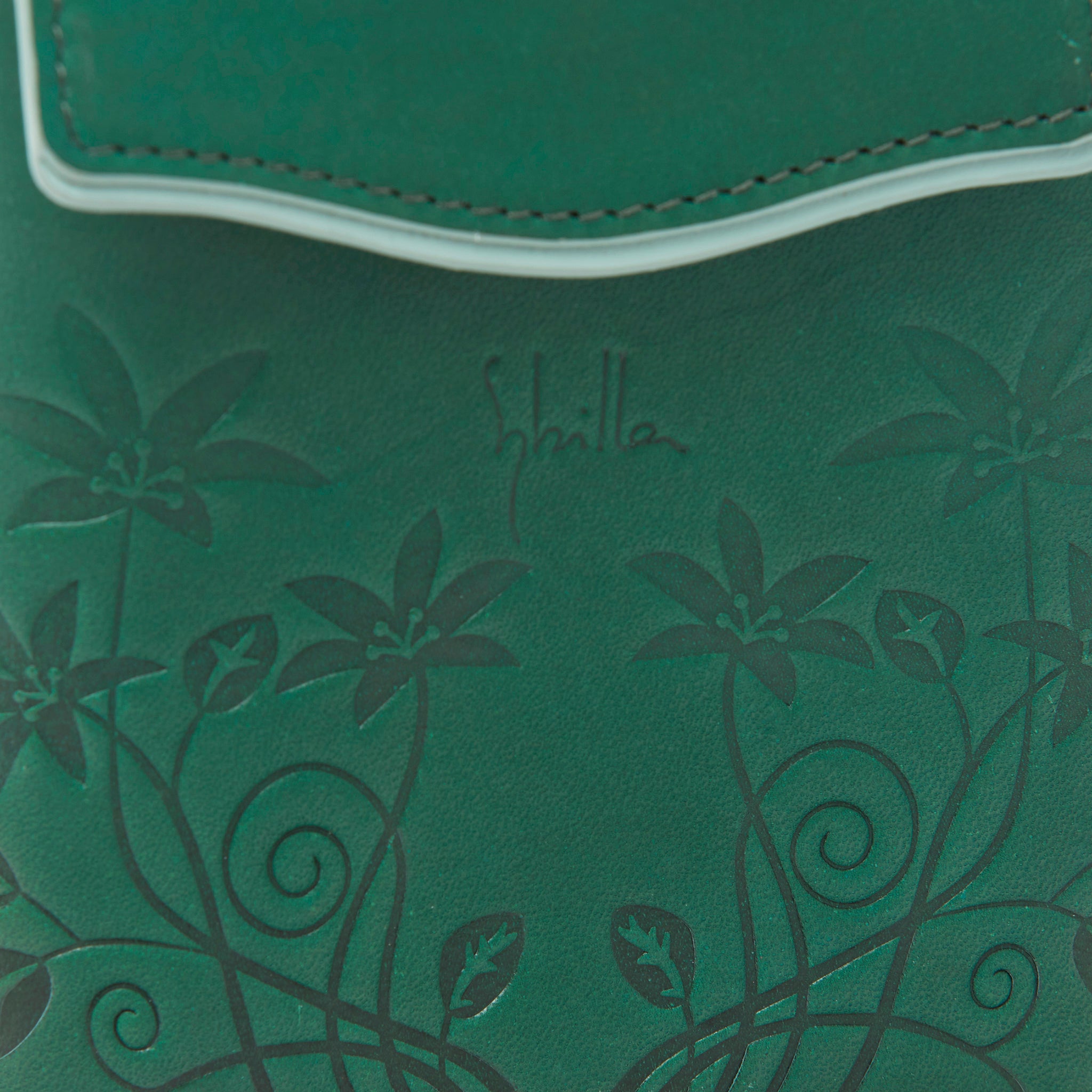 アラディノ 二つ折り財布 5470600