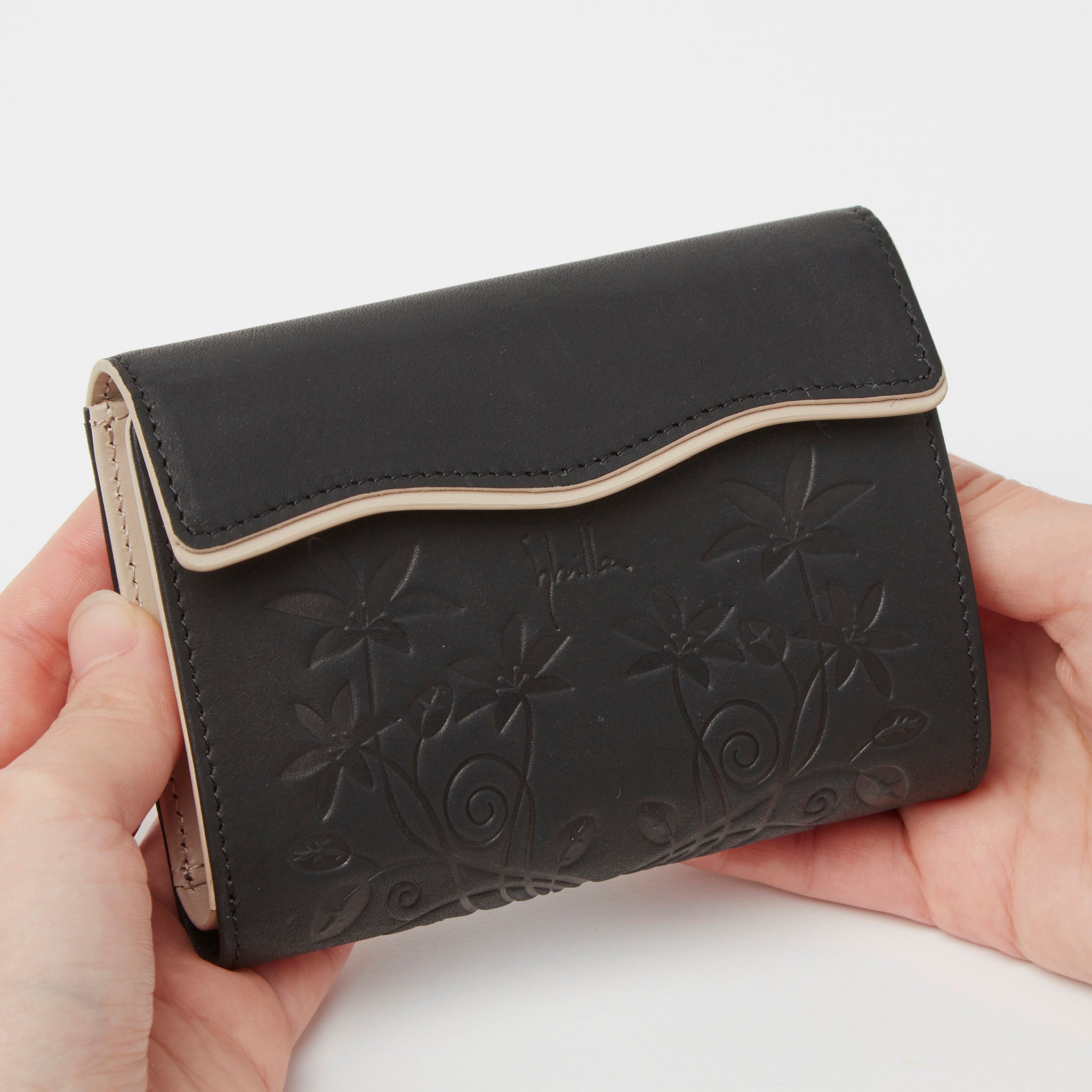 アラディノ 二つ折り財布 5470601