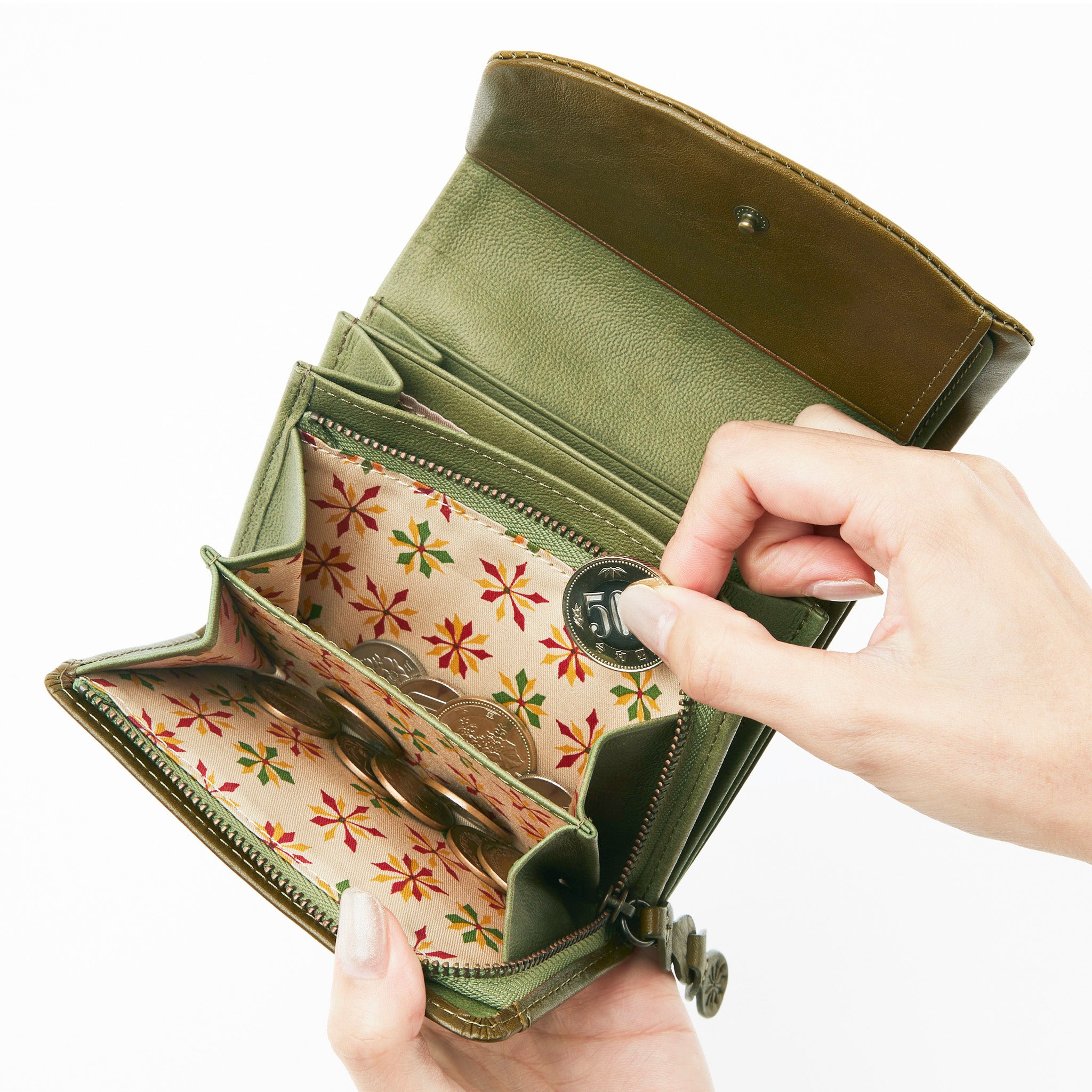 ラーナ　二つ折り財布　5471171