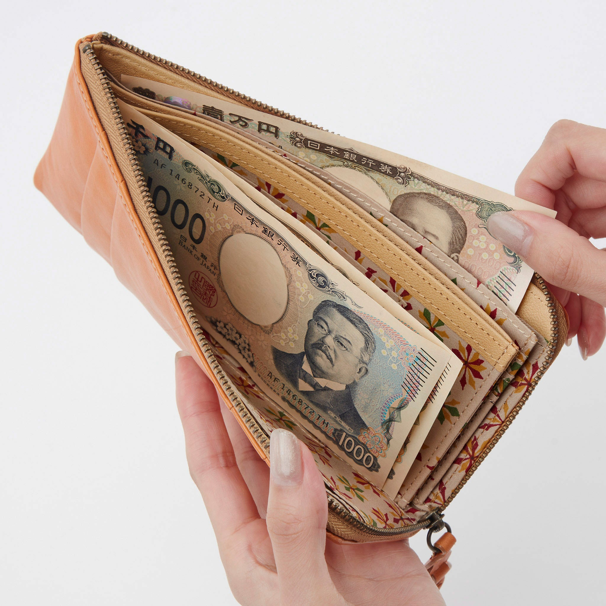 ラーナ　L字ファスナー長財布　5471174